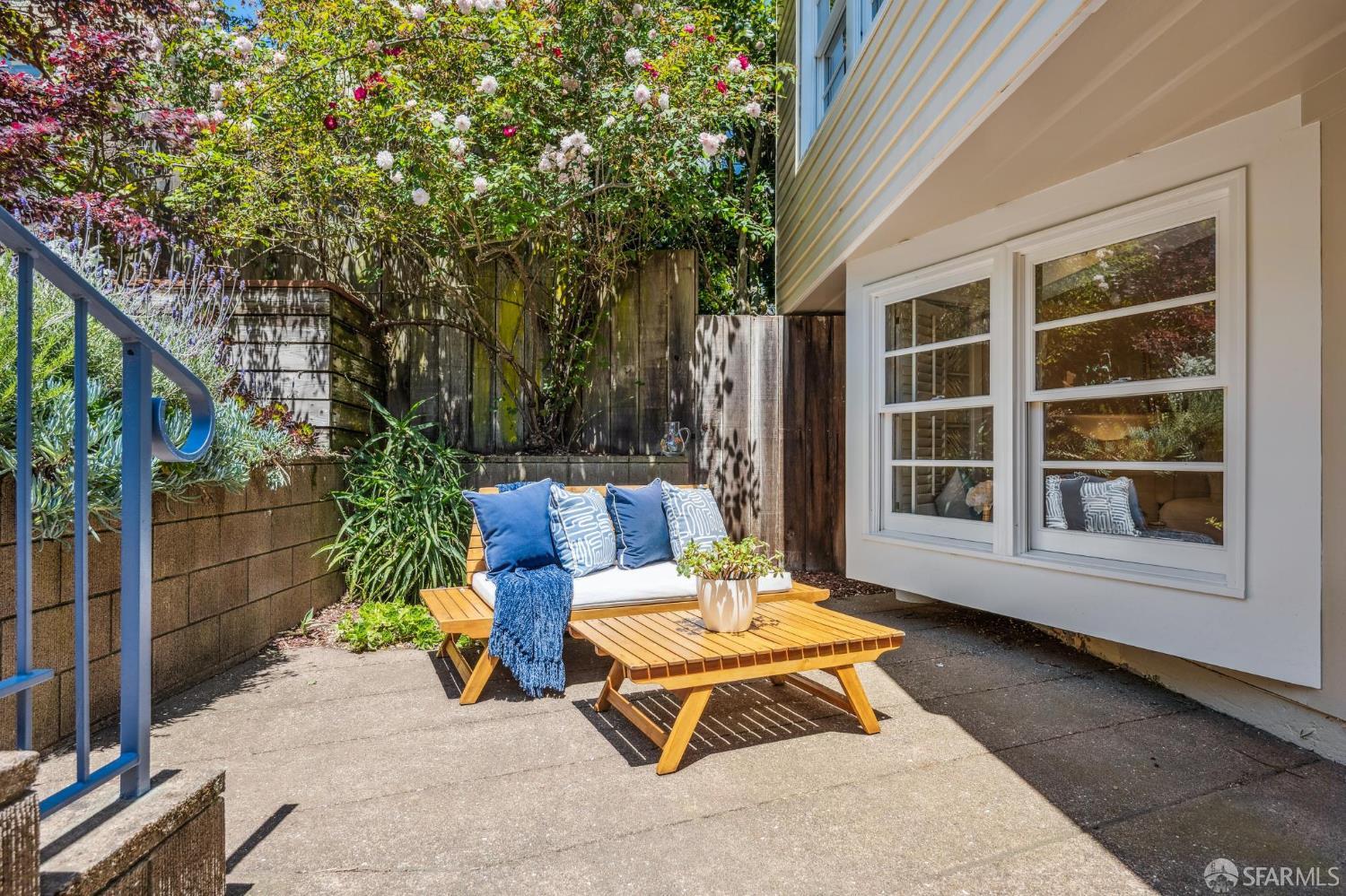 Detail Gallery Image 50 of 66 For 25 Roselyn Ter, San Francisco,  CA 94118 - 3 Beds | 2 Baths