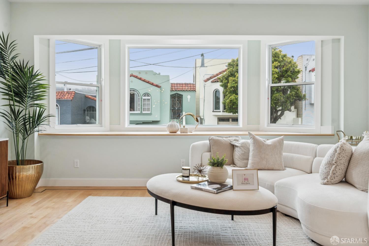 Detail Gallery Image 15 of 98 For 276 Seneca Ave, San Francisco,  CA 94112 - 5 Beds | 5 Baths