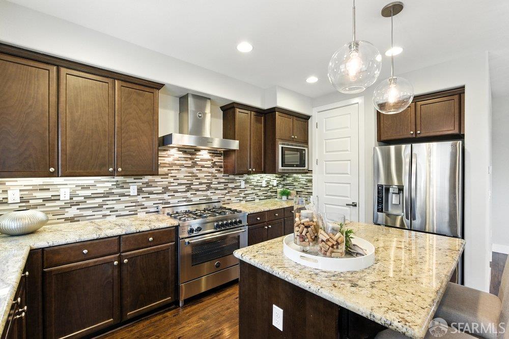 Detail Gallery Image 13 of 99 For 417 Longden Ave, San Mateo,  CA 94403 - 4 Beds | 3/1 Baths