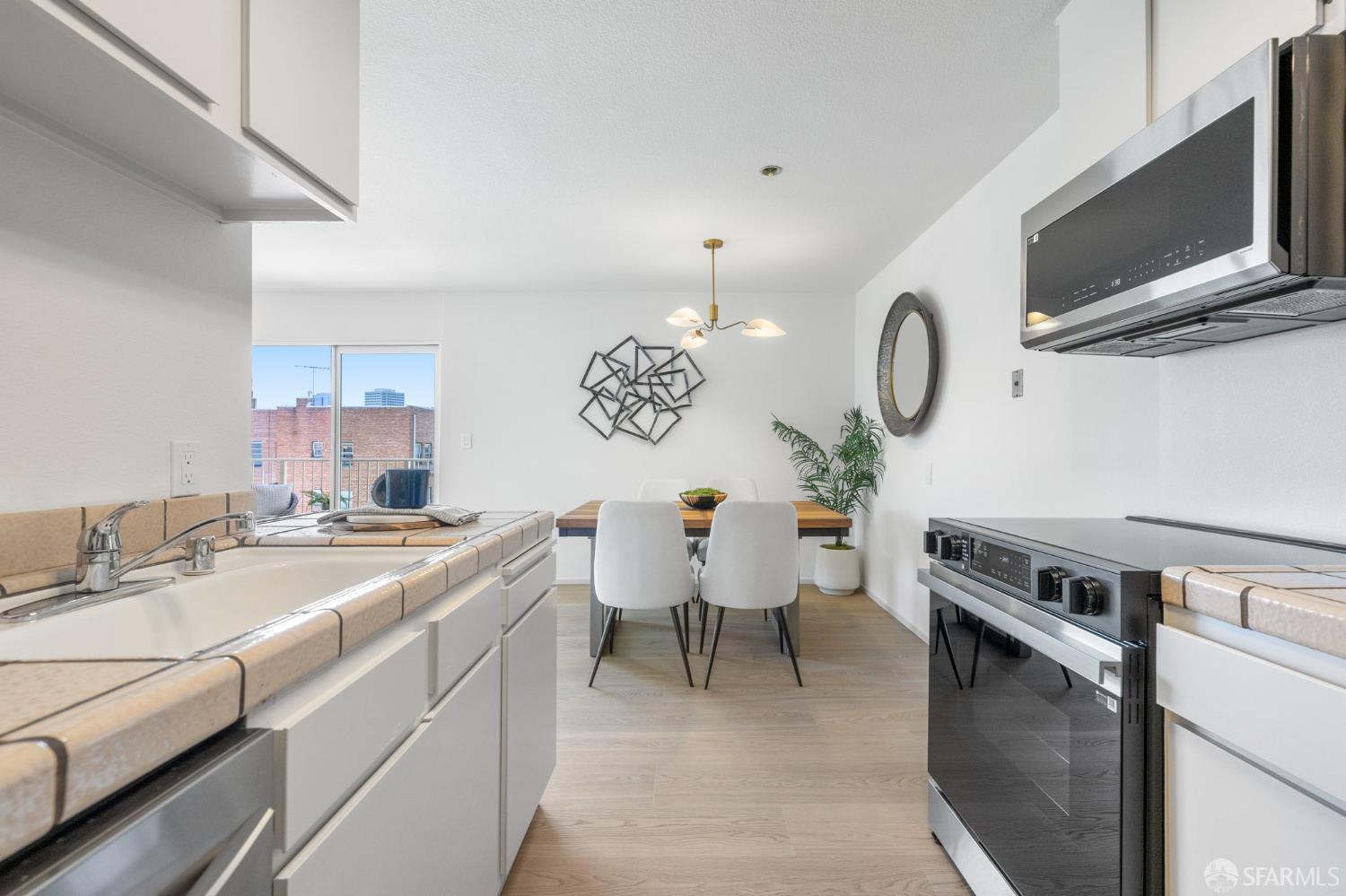 Detail Gallery Image 23 of 52 For 389 Belmont St #306,  Oakland,  CA 94610 - 2 Beds | 1 Baths