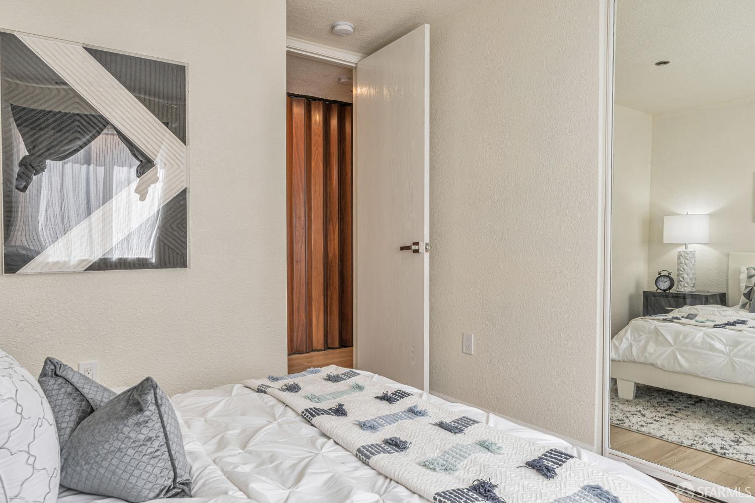 Detail Gallery Image 16 of 36 For 1396 El Camino Real #110,  Millbrae,  CA 94030 - 2 Beds | 2 Baths