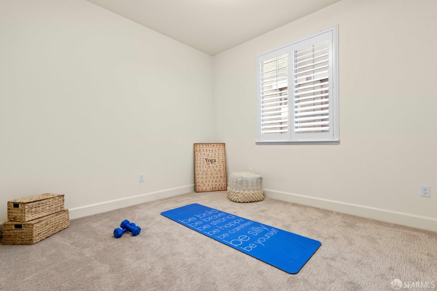 Detail Gallery Image 36 of 53 For 382 Crestview Cir, Daly City,  CA 94015 - 5 Beds | 4 Baths