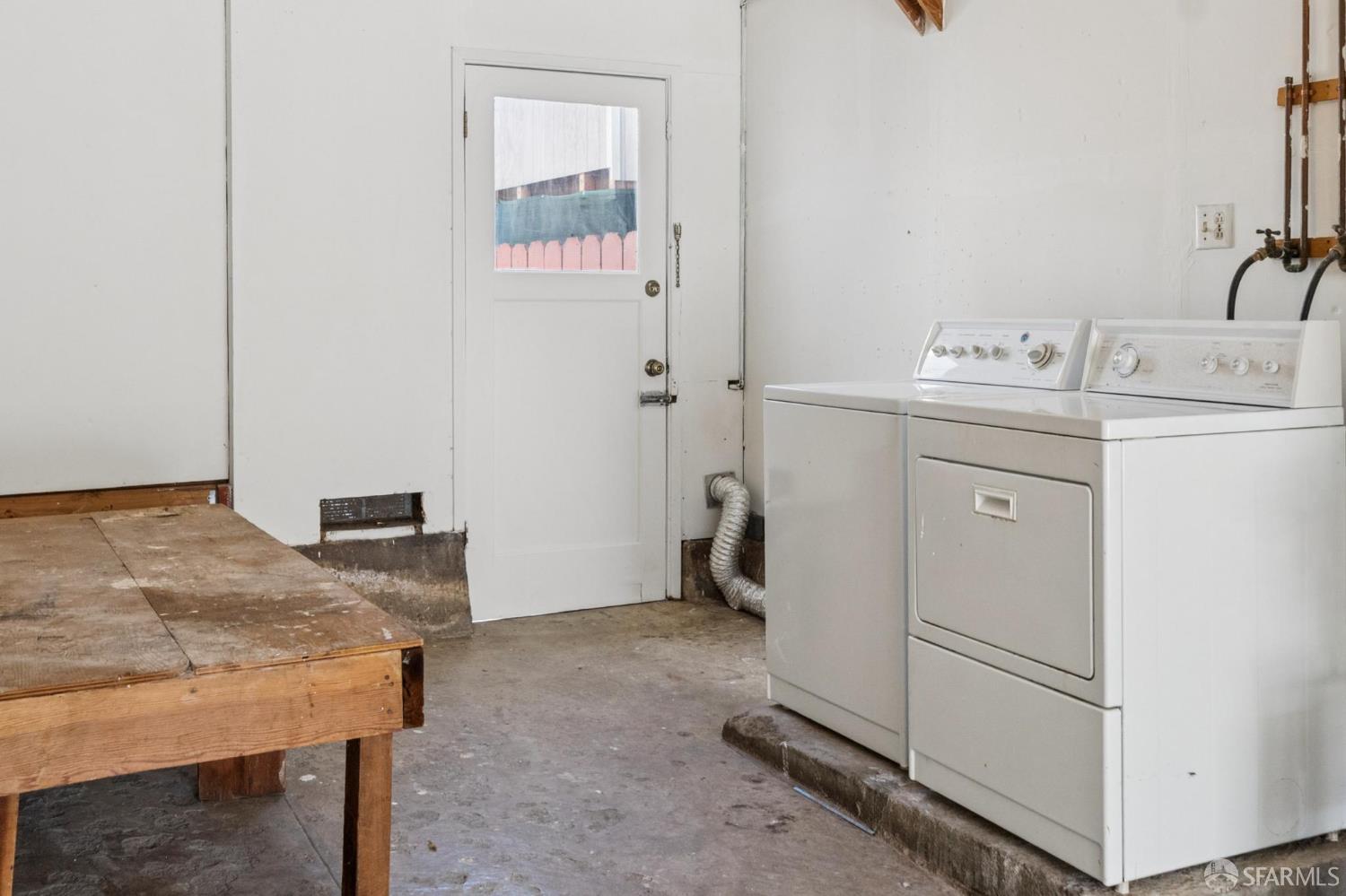Detail Gallery Image 50 of 54 For 363 Prague St, San Francisco,  CA 94112 - 4 Beds | 2 Baths