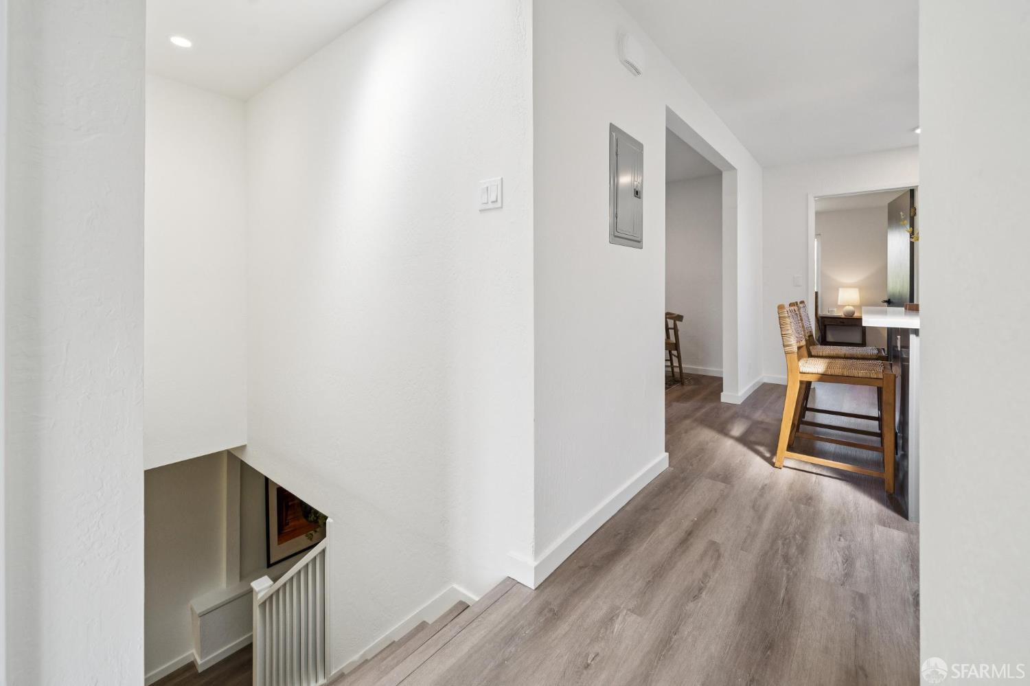 Detail Gallery Image 7 of 54 For 363 Prague St, San Francisco,  CA 94112 - 4 Beds | 2 Baths