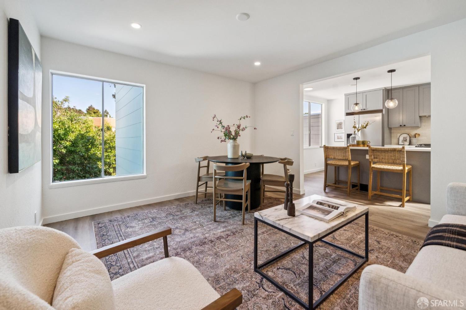 Detail Gallery Image 23 of 54 For 363 Prague St, San Francisco,  CA 94112 - 4 Beds | 2 Baths