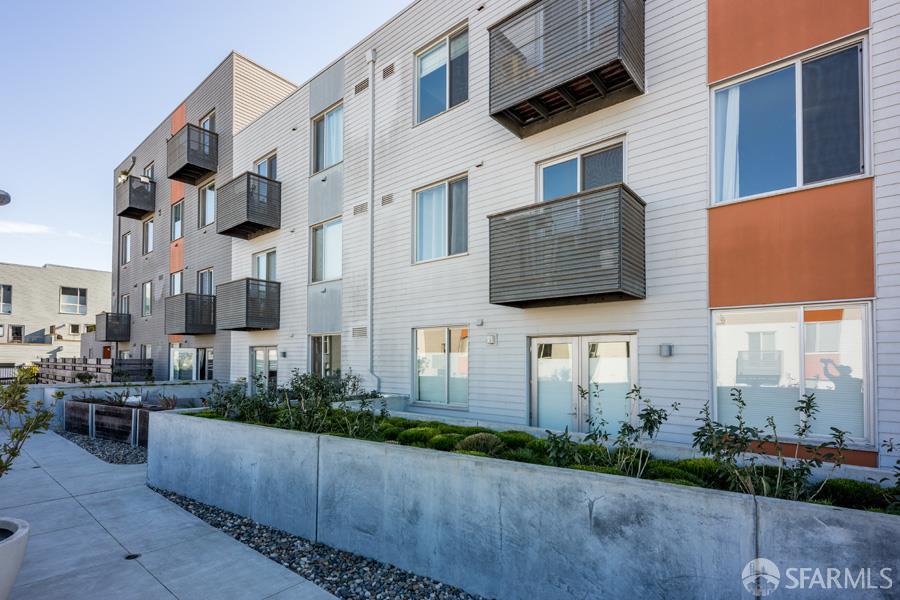 Detail Gallery Image 29 of 34 For 50 Jerrold Ave #304,  San Francisco,  CA 94124 - 2 Beds | 2 Baths