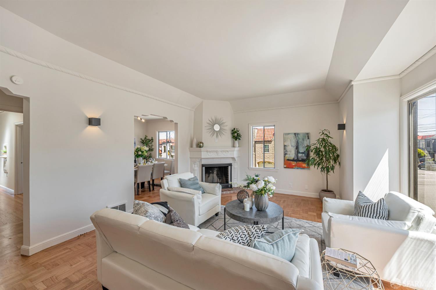 Detail Gallery Image 9 of 42 For 1601 34th Ave, San Francisco,  CA 94122 - 3 Beds | 2 Baths