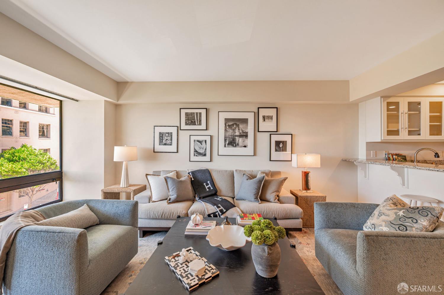 Detail Gallery Image 2 of 14 For 1177 California St #212,  San Francisco,  CA 94108 - 1 Beds | 1 Baths