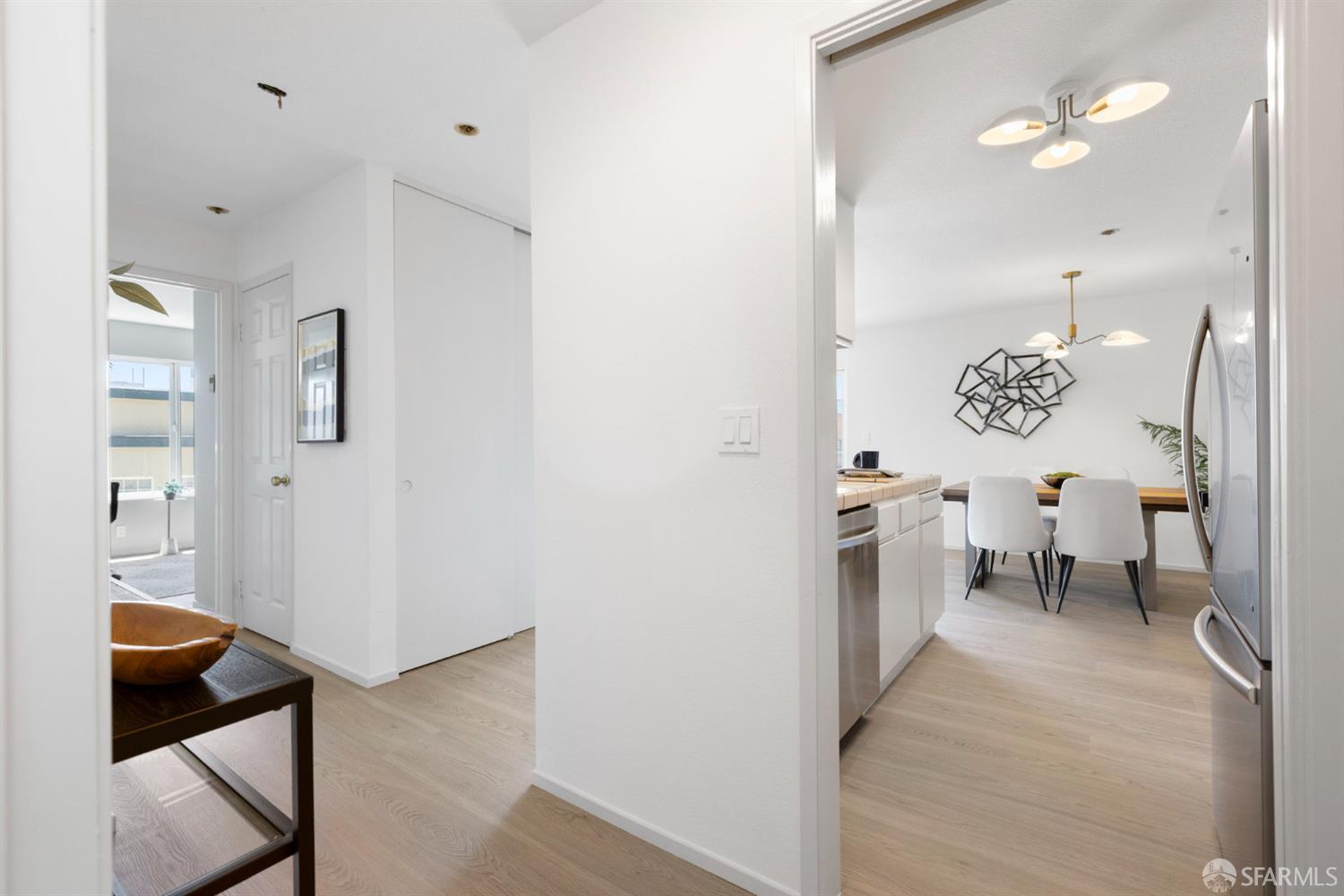 Detail Gallery Image 6 of 52 For 389 Belmont St #306,  Oakland,  CA 94610 - 2 Beds | 1 Baths