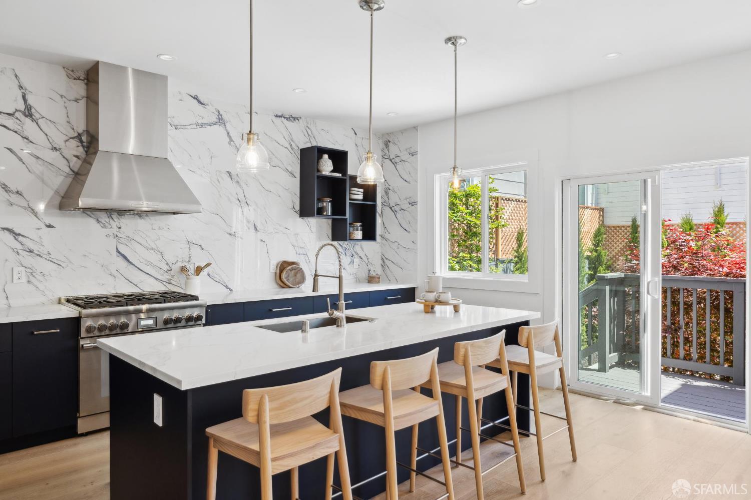 Detail Gallery Image 34 of 96 For 2418 21st Ave, San Francisco,  CA 94116 - 5 Beds | 3/1 Baths