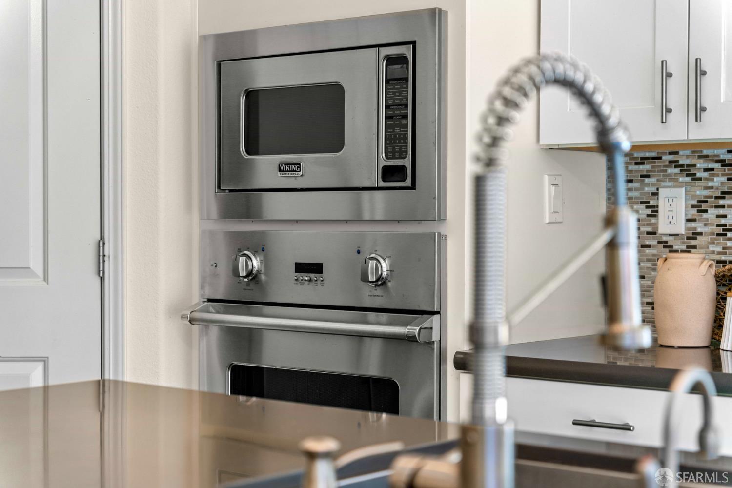 Detail Gallery Image 20 of 53 For 382 Crestview Cir, Daly City,  CA 94015 - 5 Beds | 4 Baths