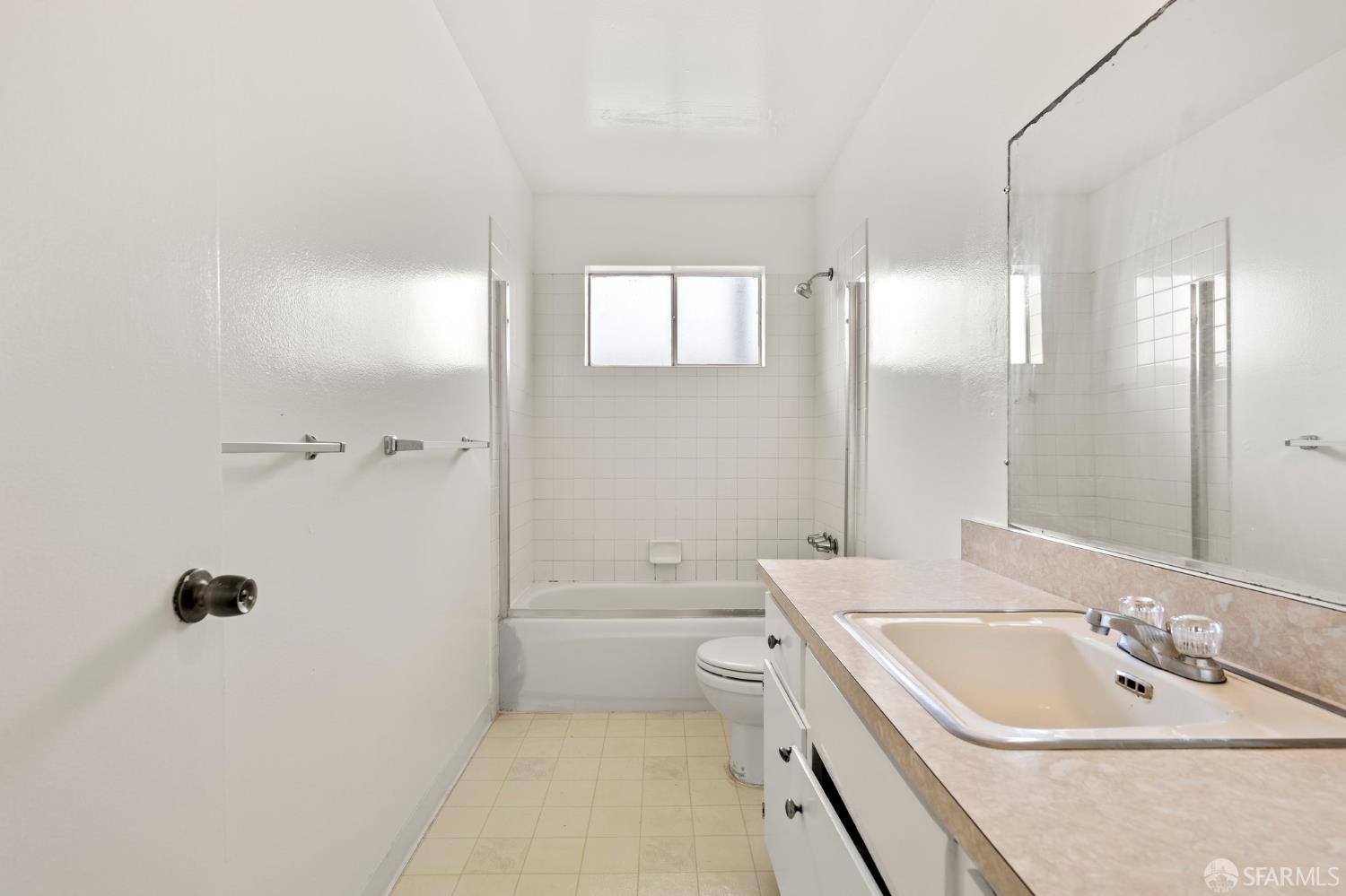 Detail Gallery Image 11 of 16 For 60 Garibaldi St, Daly City,  CA 94014 - – Beds | – Baths