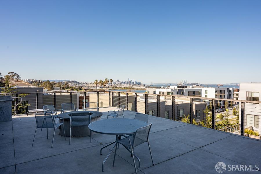 Detail Gallery Image 30 of 34 For 50 Jerrold Ave #304,  San Francisco,  CA 94124 - 2 Beds | 2 Baths