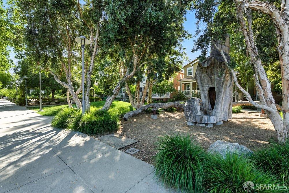 Detail Gallery Image 70 of 99 For 417 Longden Ave, San Mateo,  CA 94403 - 4 Beds | 3/1 Baths