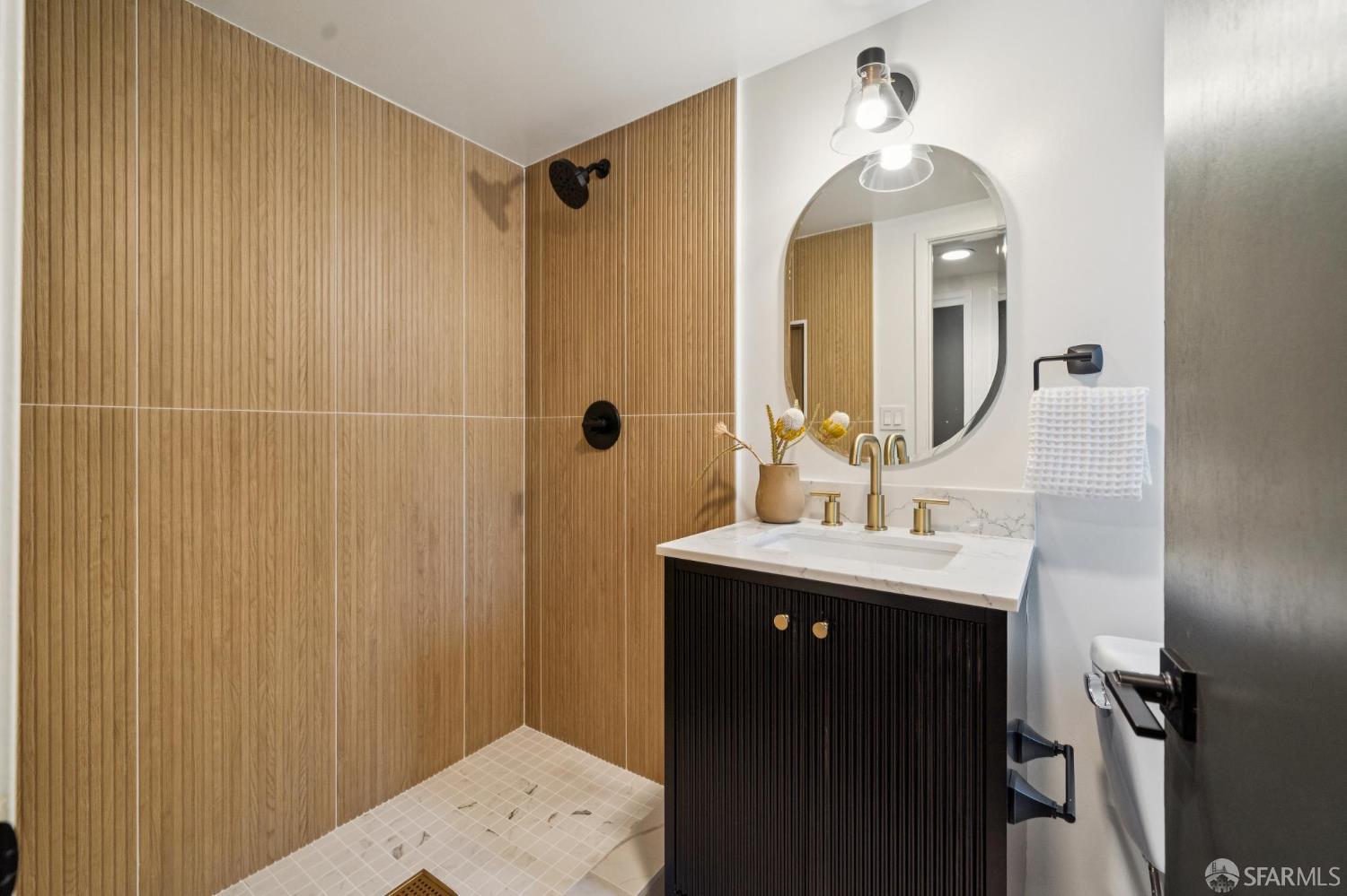 Detail Gallery Image 46 of 54 For 363 Prague St, San Francisco,  CA 94112 - 4 Beds | 2 Baths