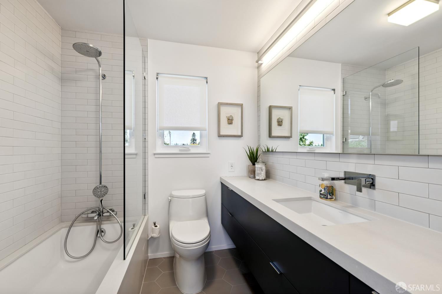 Detail Gallery Image 31 of 40 For 2464 Alida St, Oakland,  CA 95602 - 3 Beds | 2/1 Baths