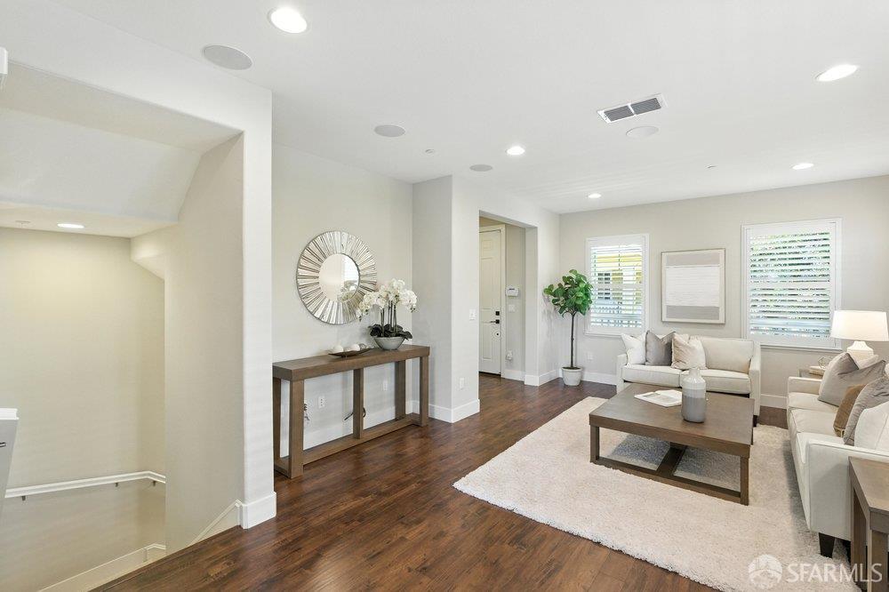 Detail Gallery Image 11 of 99 For 417 Longden Ave, San Mateo,  CA 94403 - 4 Beds | 3/1 Baths