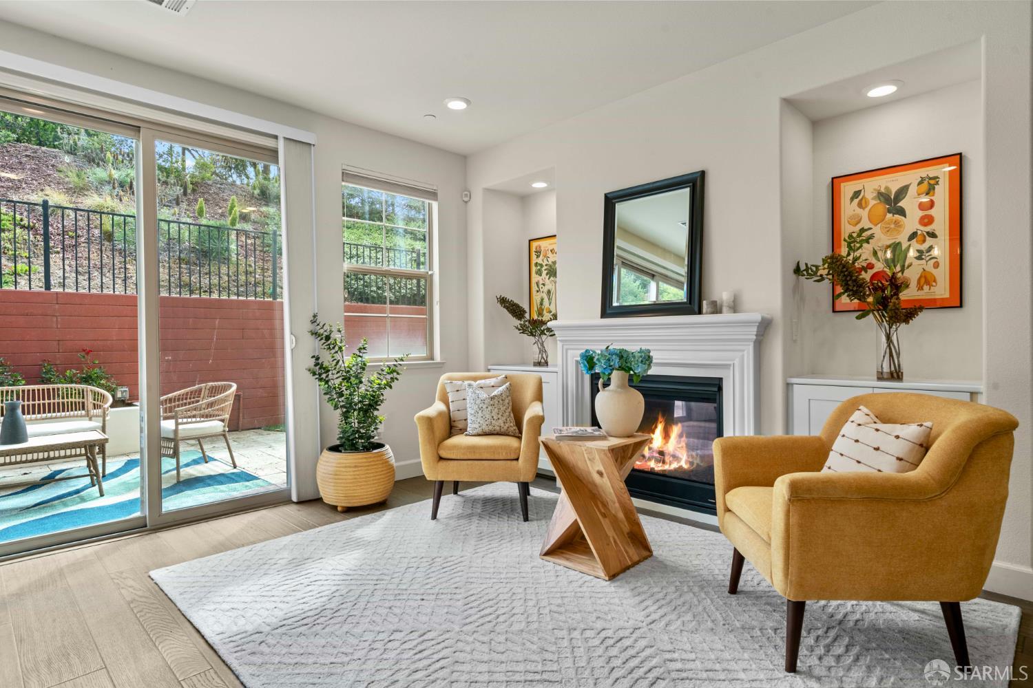 Detail Gallery Image 12 of 53 For 382 Crestview Cir, Daly City,  CA 94015 - 5 Beds | 4 Baths