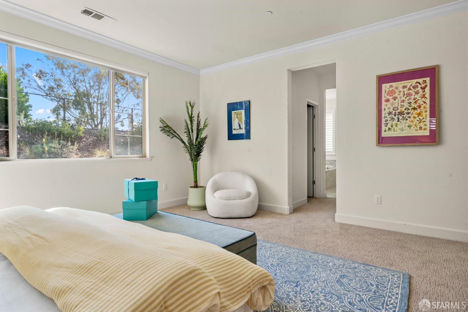 Detail Gallery Image 30 of 53 For 382 Crestview Cir, Daly City,  CA 94015 - 5 Beds | 4 Baths