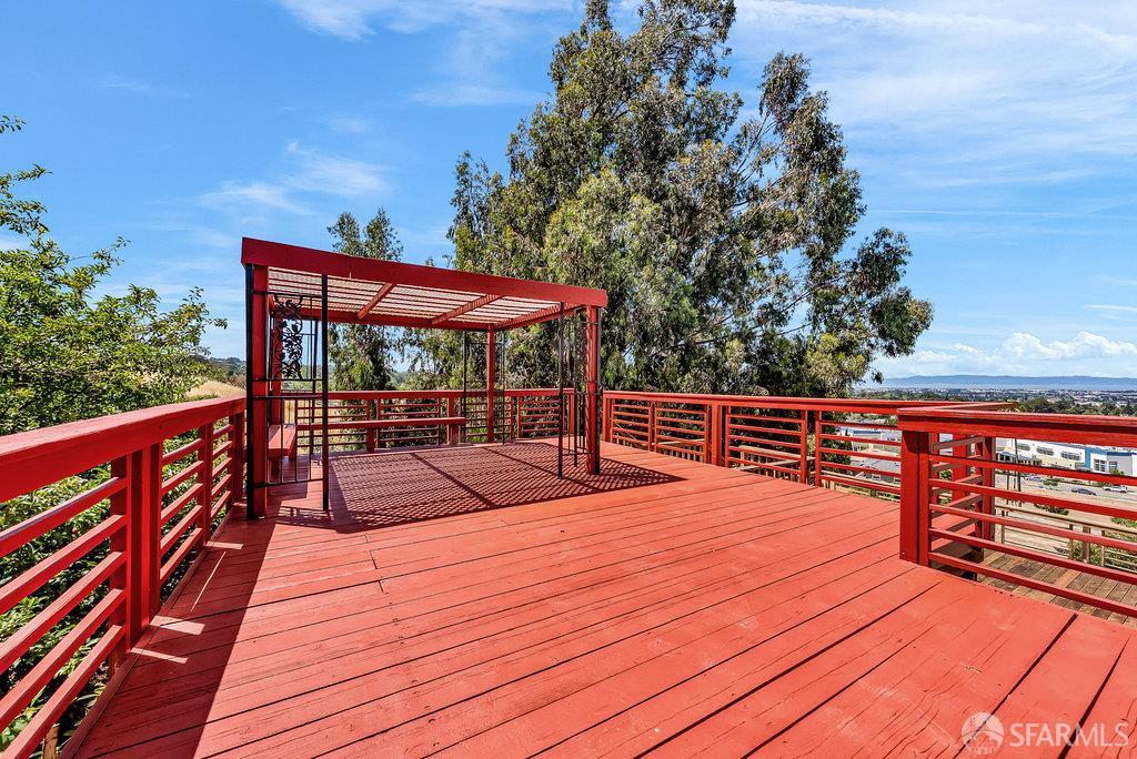 Detail Gallery Image 24 of 69 For 23599 Matthew Ct, Hayward,  CA 94541 - 3 Beds | 3 Baths