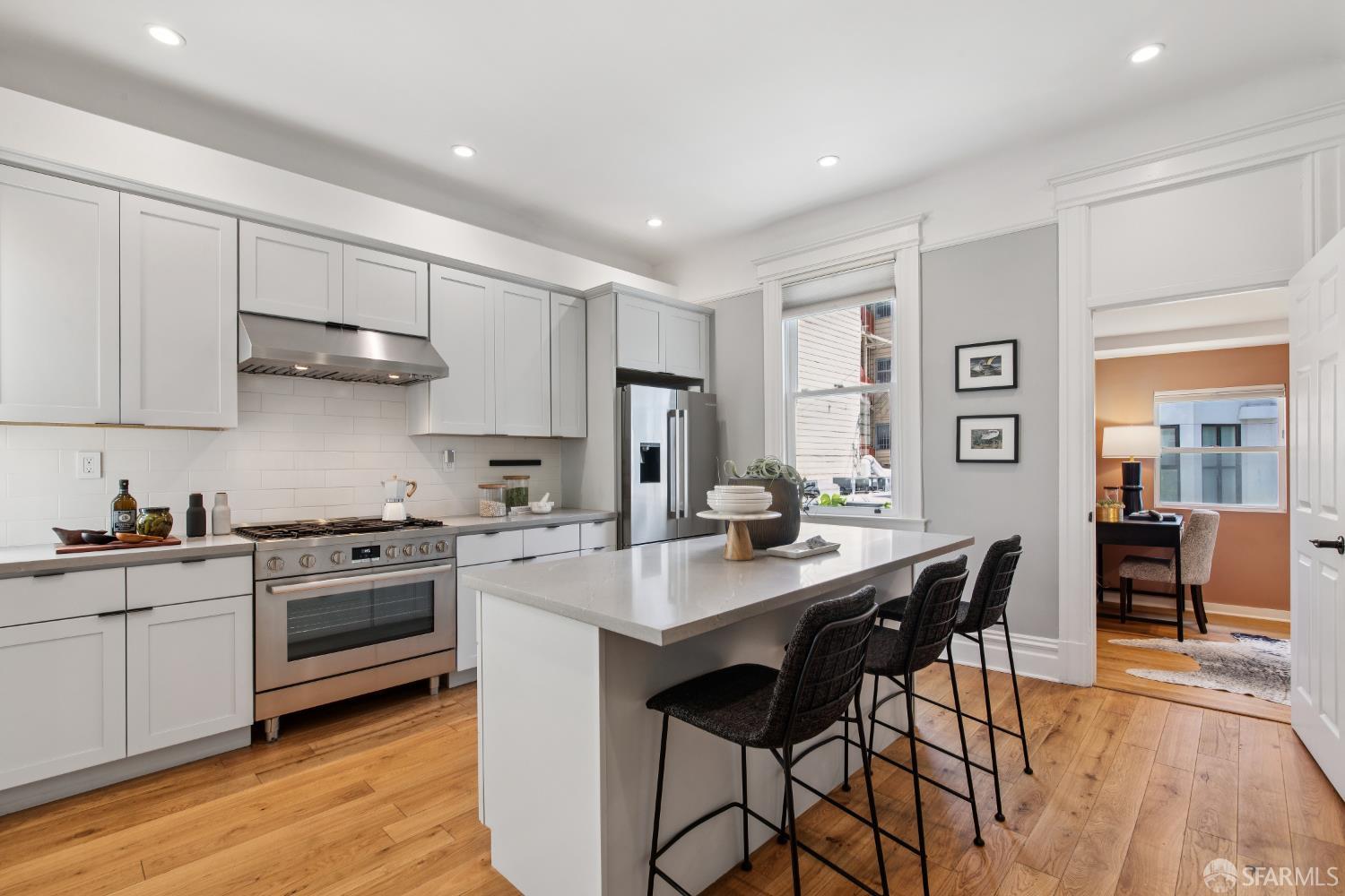 Detail Gallery Image 11 of 39 For 1035 Natoma St, San Francisco,  CA 94103 - 3 Beds | 1/1 Baths