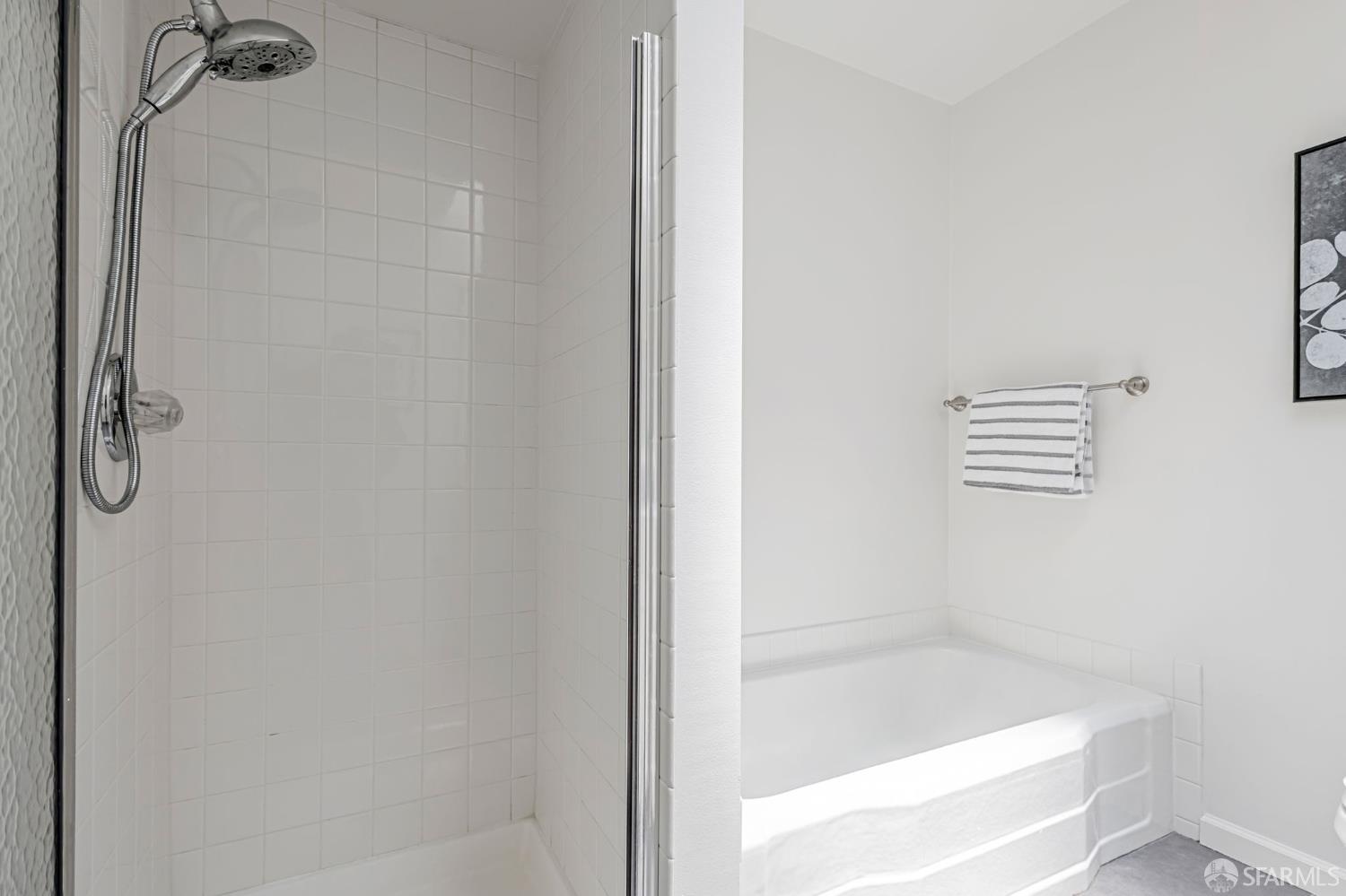 Detail Gallery Image 22 of 42 For 2930 Rivera St, San Francisco,  CA 94116 - 3 Beds | 3 Baths