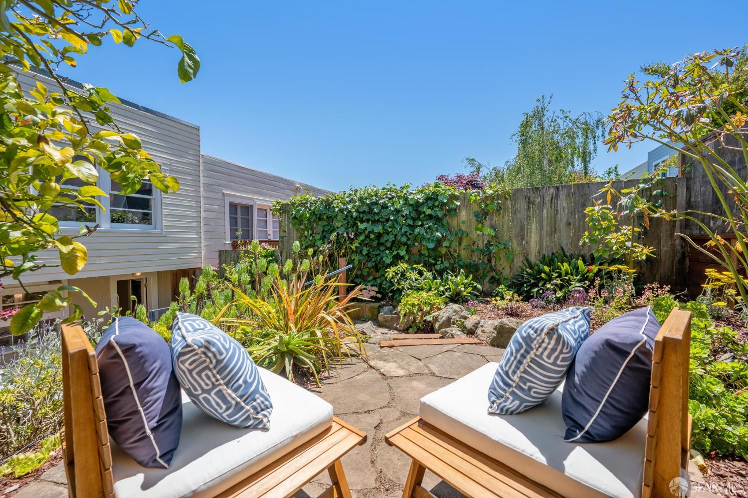 Detail Gallery Image 57 of 66 For 25 Roselyn Ter, San Francisco,  CA 94118 - 3 Beds | 2 Baths