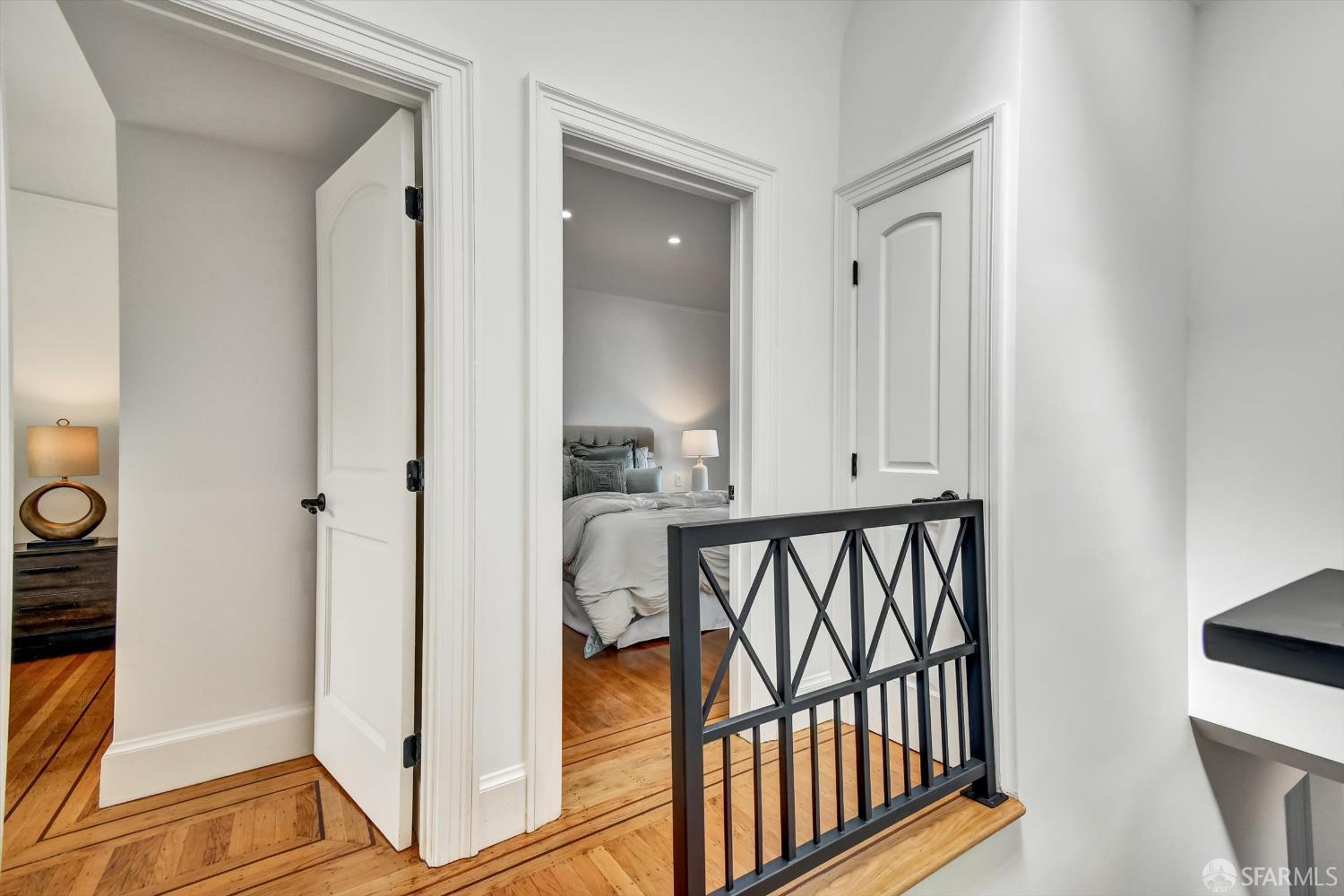 Detail Gallery Image 23 of 53 For 224 Twin Peaks Blvd, San Francisco,  CA 94114 - 3 Beds | 2/1 Baths