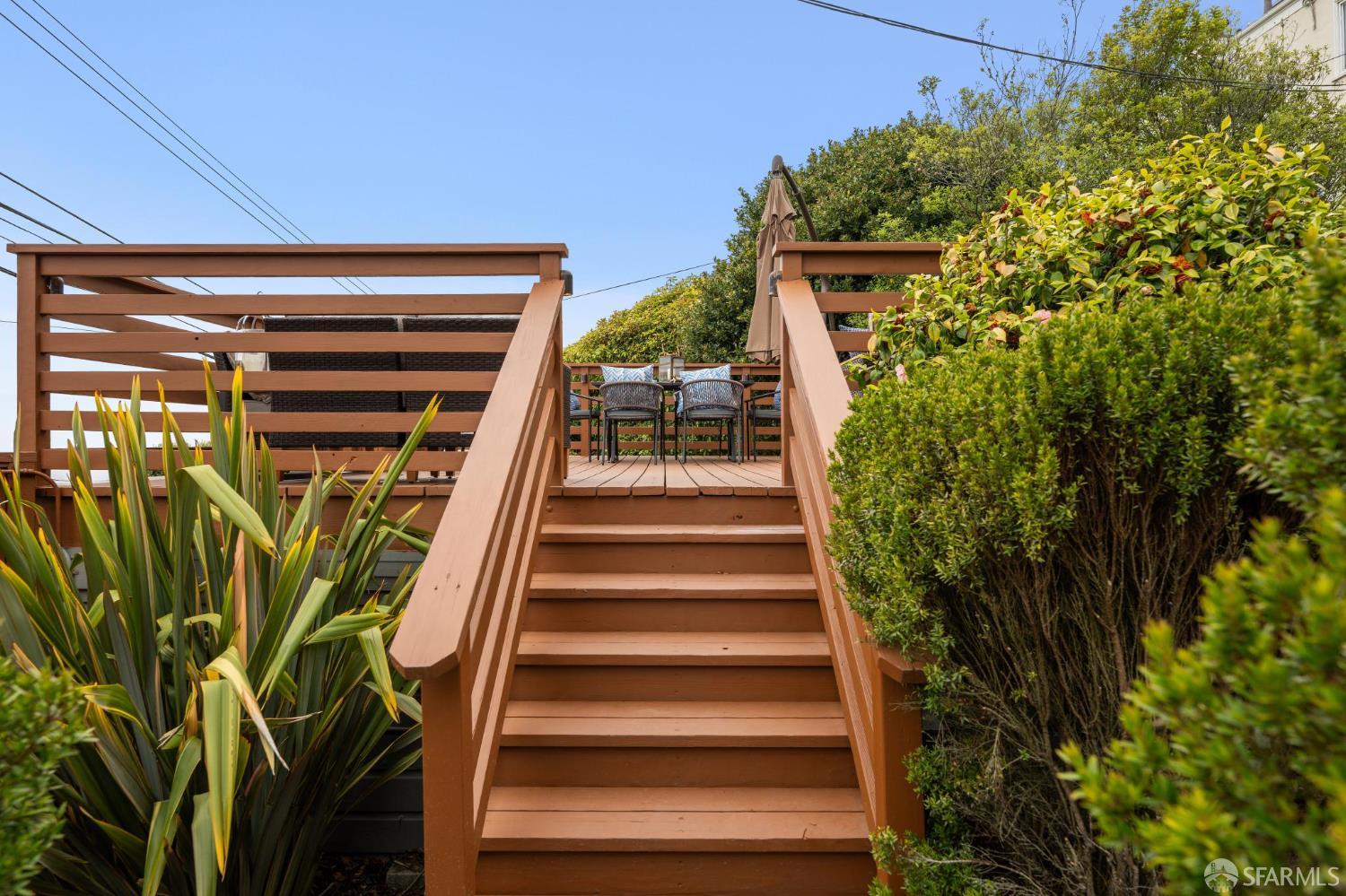 Detail Gallery Image 80 of 96 For 1983 15th Ave, San Francisco,  CA 94116 - 5 Beds | 4/1 Baths