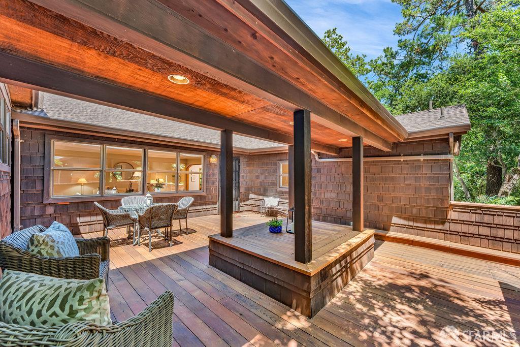 Detail Gallery Image 3 of 95 For 35 Ardilla Rd, Orinda,  CA 94563 - 4 Beds | 4 Baths