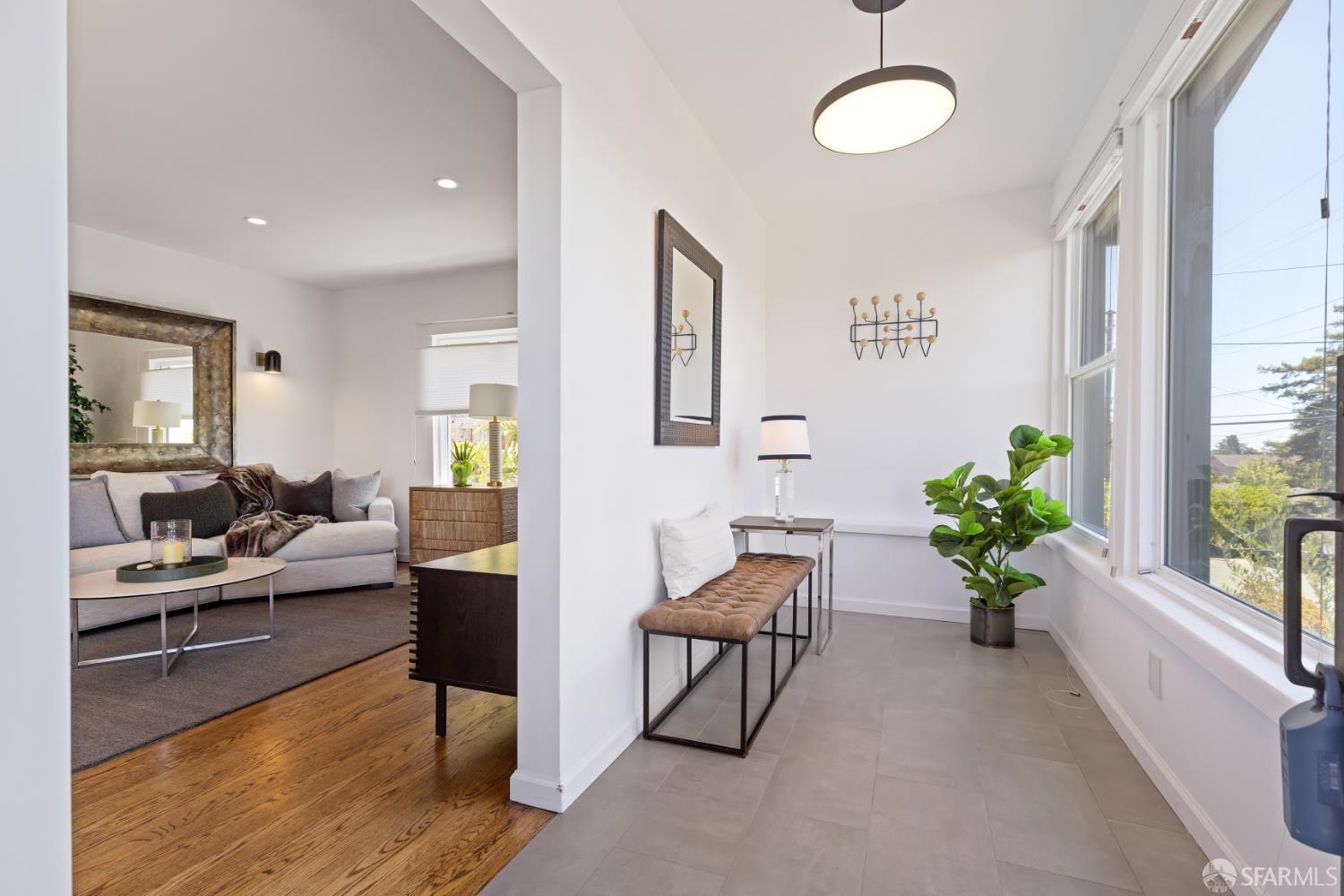 Detail Gallery Image 6 of 40 For 2464 Alida St, Oakland,  CA 95602 - 3 Beds | 2/1 Baths