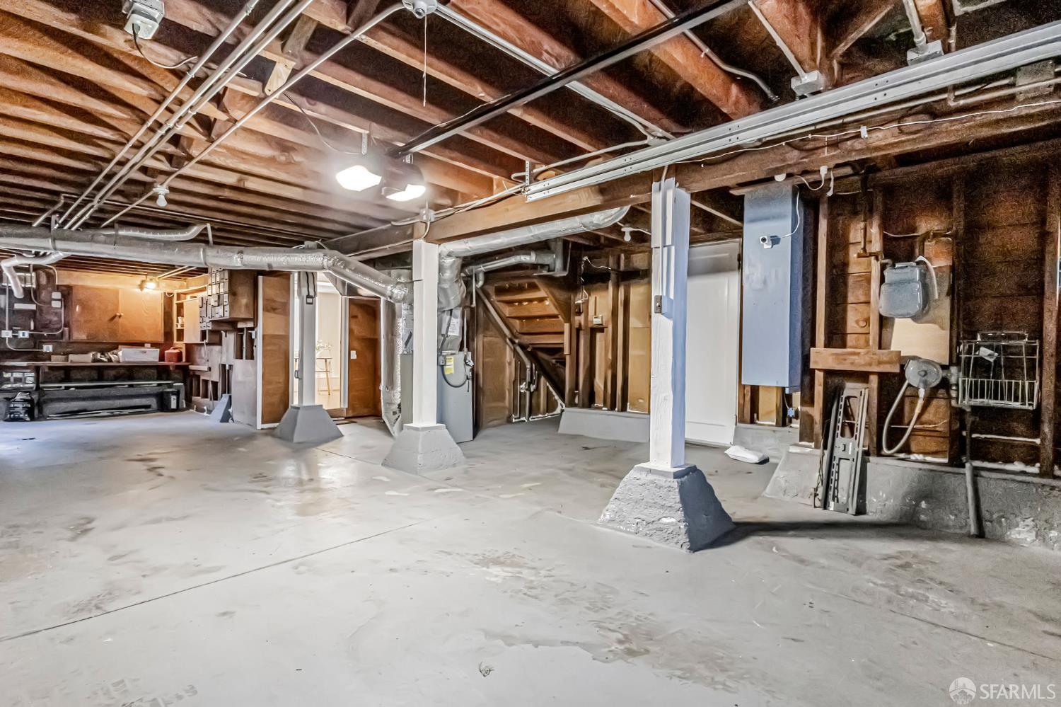 Detail Gallery Image 33 of 42 For 2930 Rivera St, San Francisco,  CA 94116 - 3 Beds | 3 Baths