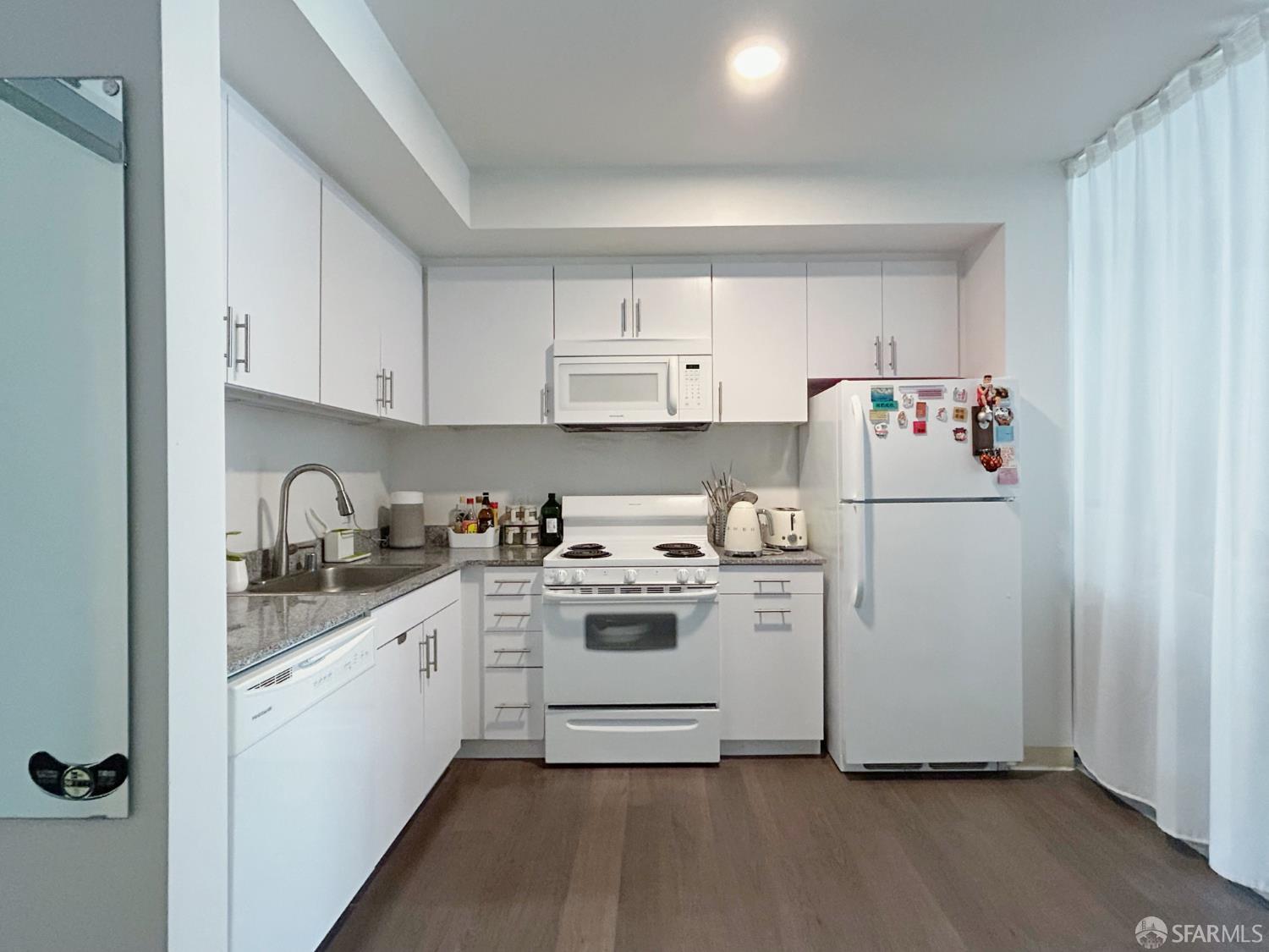 Detail Gallery Image 2 of 17 For 1400 Mission St #1203,  San Francisco,  CA 94103 - 1 Beds | 1 Baths