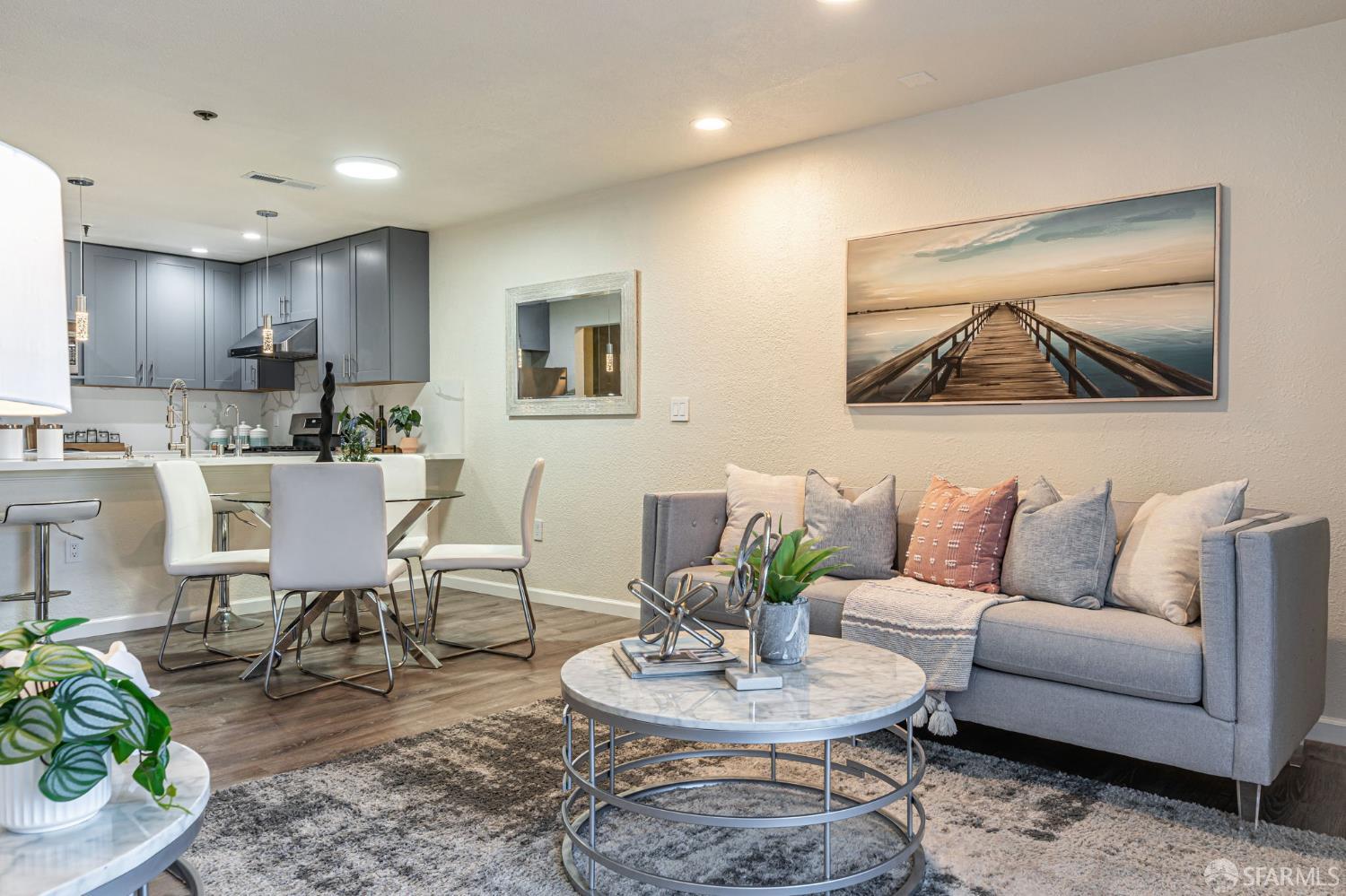 Detail Gallery Image 8 of 36 For 1396 El Camino Real #110,  Millbrae,  CA 94030 - 2 Beds | 2 Baths