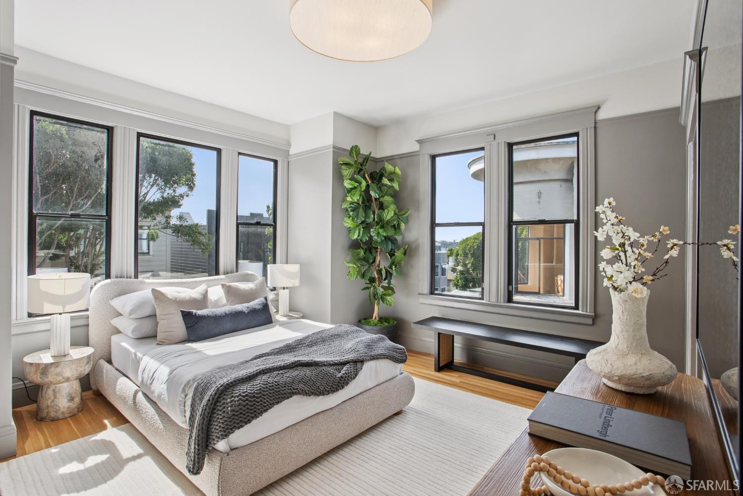 Detail Gallery Image 24 of 51 For 1396 Pacific Ave, San Francisco,  CA 94123 - 3 Beds | 2 Baths