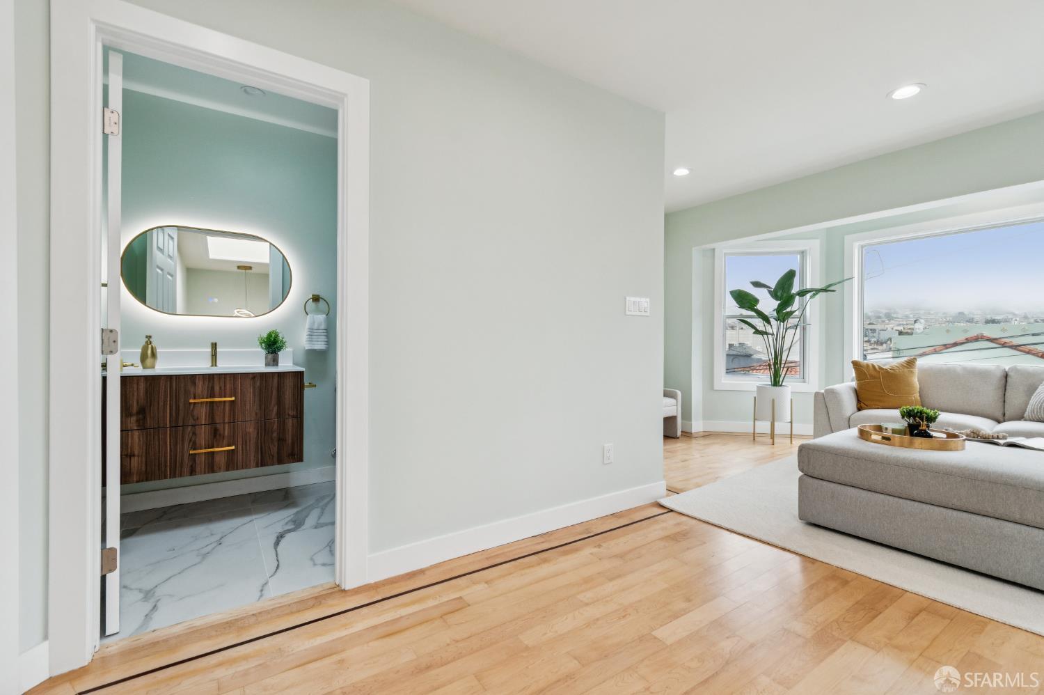 Detail Gallery Image 52 of 98 For 276 Seneca Ave, San Francisco,  CA 94112 - 5 Beds | 5 Baths