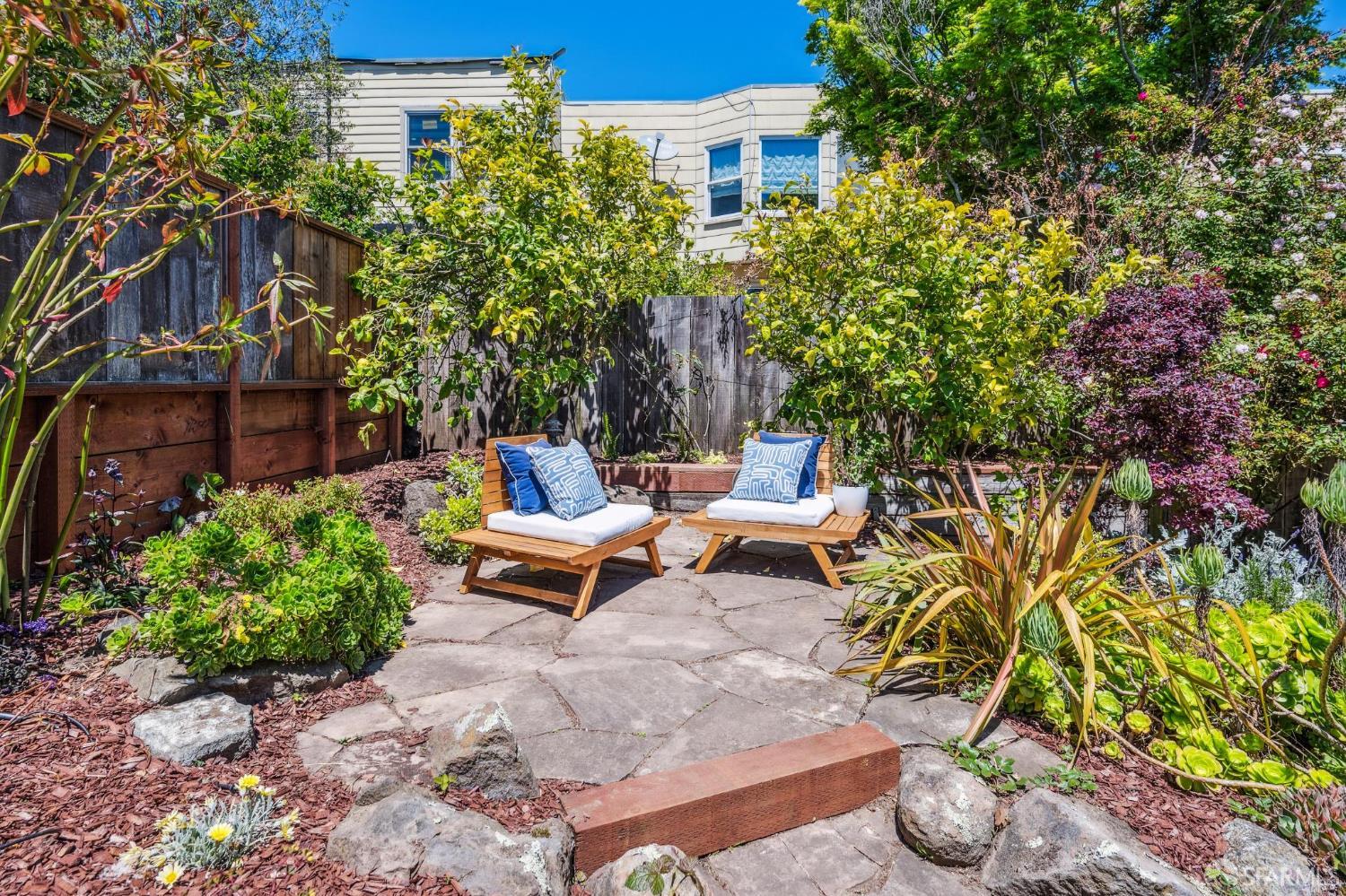 Detail Gallery Image 55 of 66 For 25 Roselyn Ter, San Francisco,  CA 94118 - 3 Beds | 2 Baths