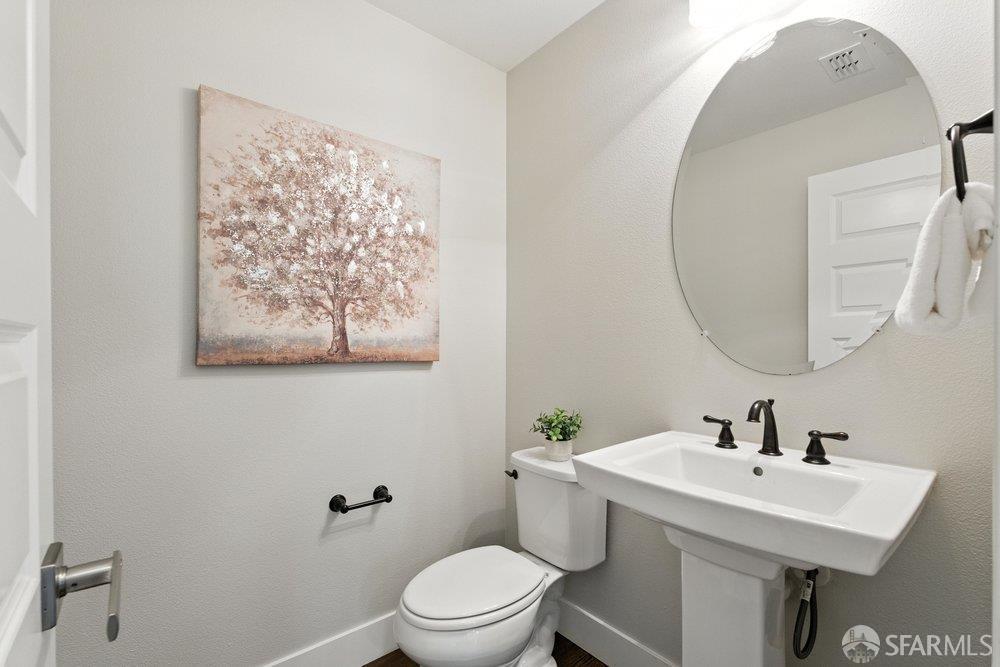 Detail Gallery Image 21 of 99 For 417 Longden Ave, San Mateo,  CA 94403 - 4 Beds | 3/1 Baths