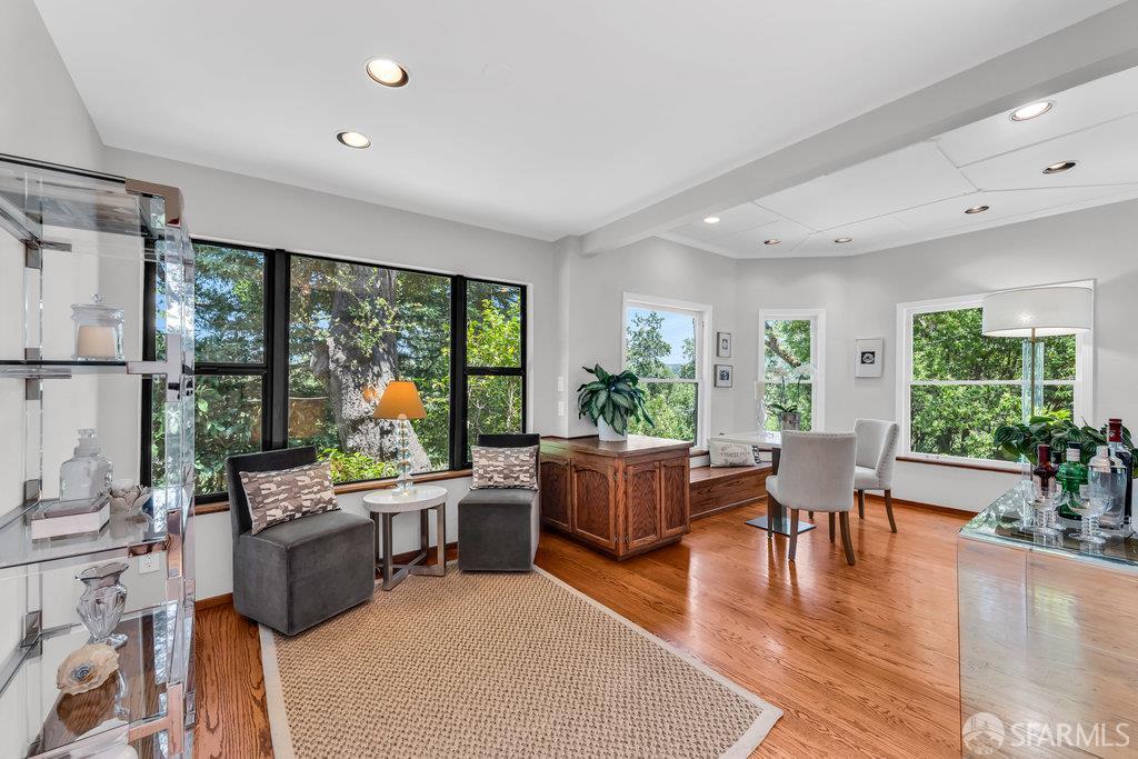 Detail Gallery Image 18 of 95 For 35 Ardilla Rd, Orinda,  CA 94563 - 4 Beds | 4 Baths