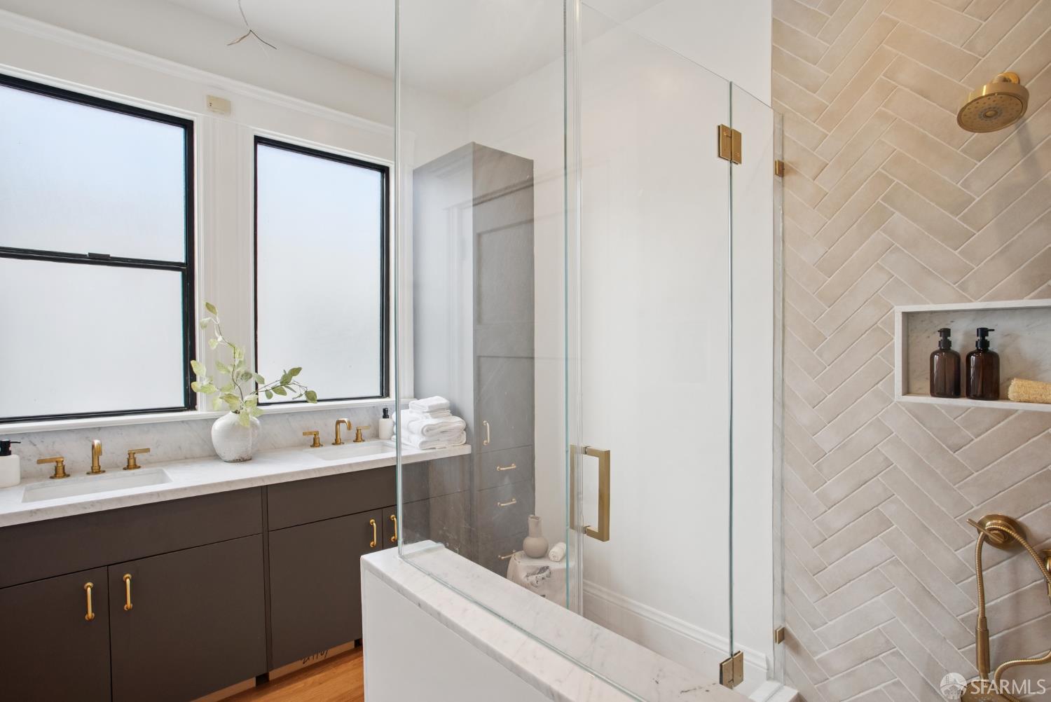 Detail Gallery Image 28 of 51 For 1396 Pacific Ave, San Francisco,  CA 94123 - 3 Beds | 2 Baths