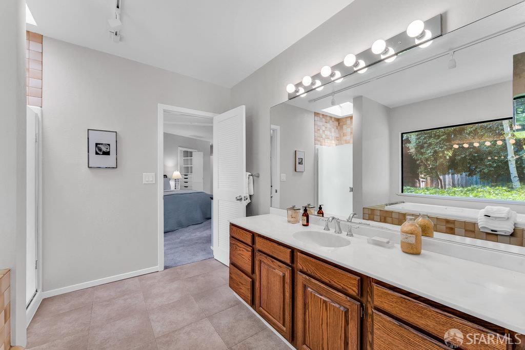 Detail Gallery Image 51 of 95 For 35 Ardilla Rd, Orinda,  CA 94563 - 4 Beds | 4 Baths
