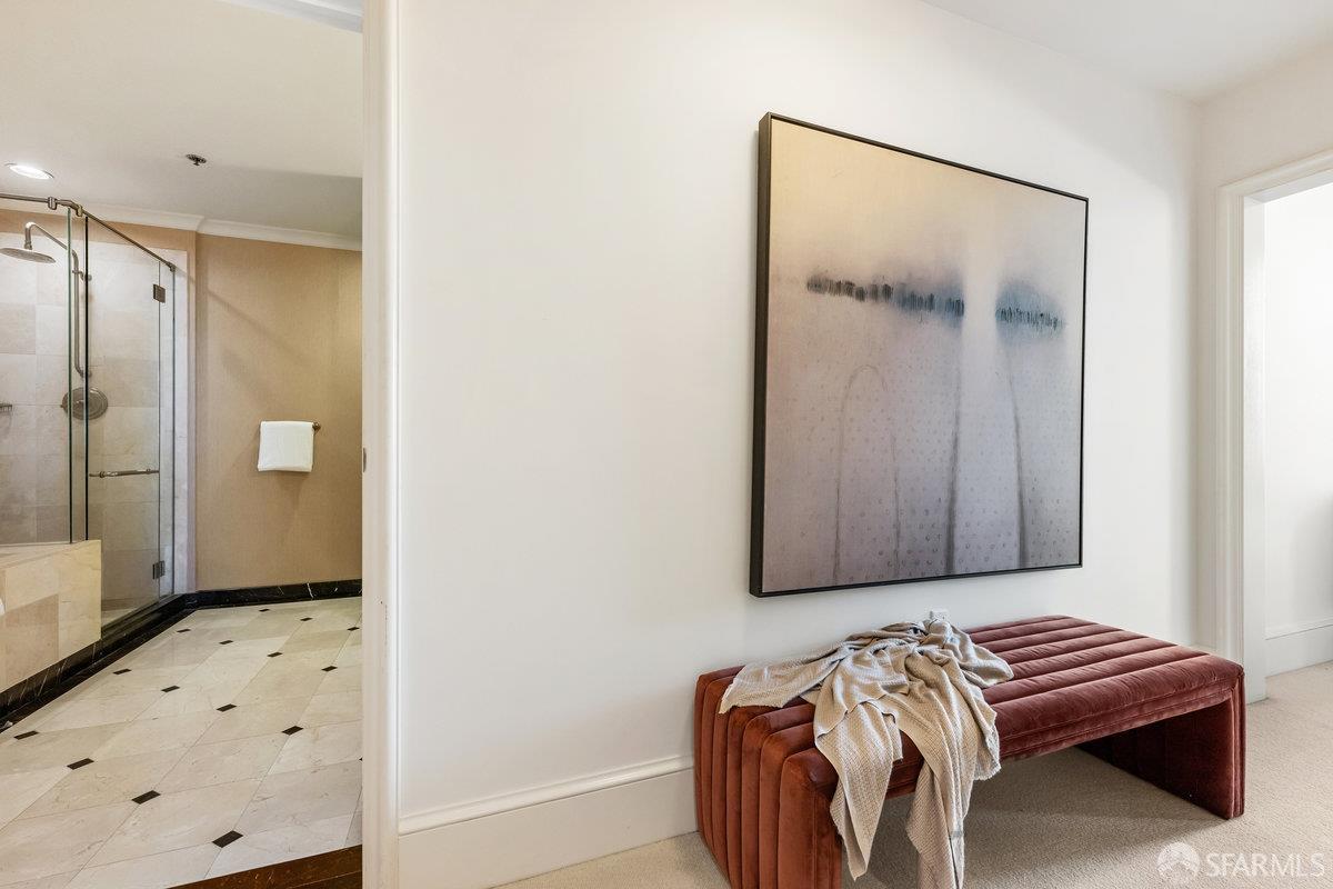 Photo #14: 425037993 Listing: Photo #14