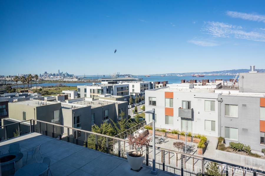 Detail Gallery Image 18 of 34 For 50 Jerrold Ave #304,  San Francisco,  CA 94124 - 2 Beds | 2 Baths