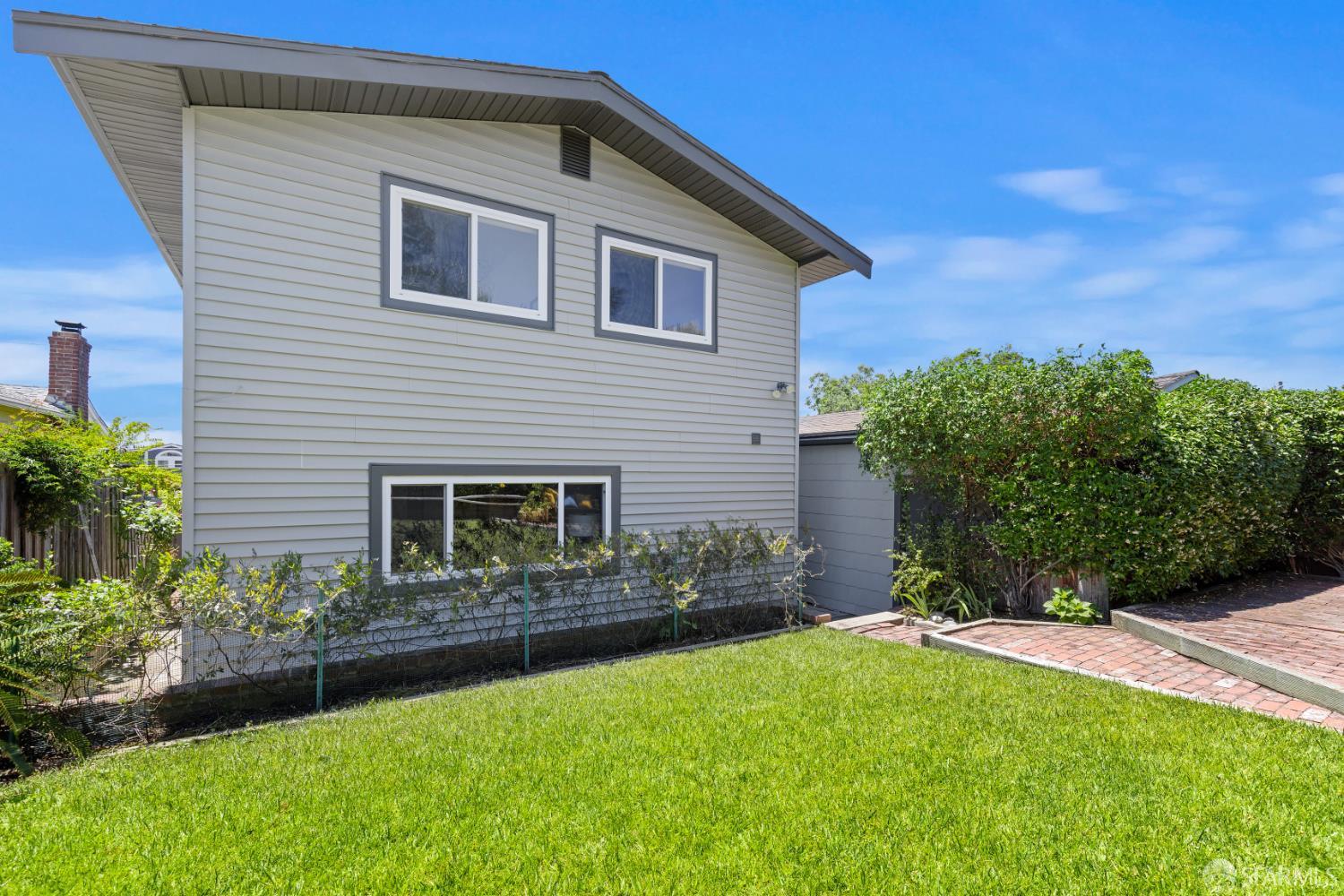Detail Gallery Image 37 of 40 For 2464 Alida St, Oakland,  CA 95602 - 3 Beds | 2/1 Baths