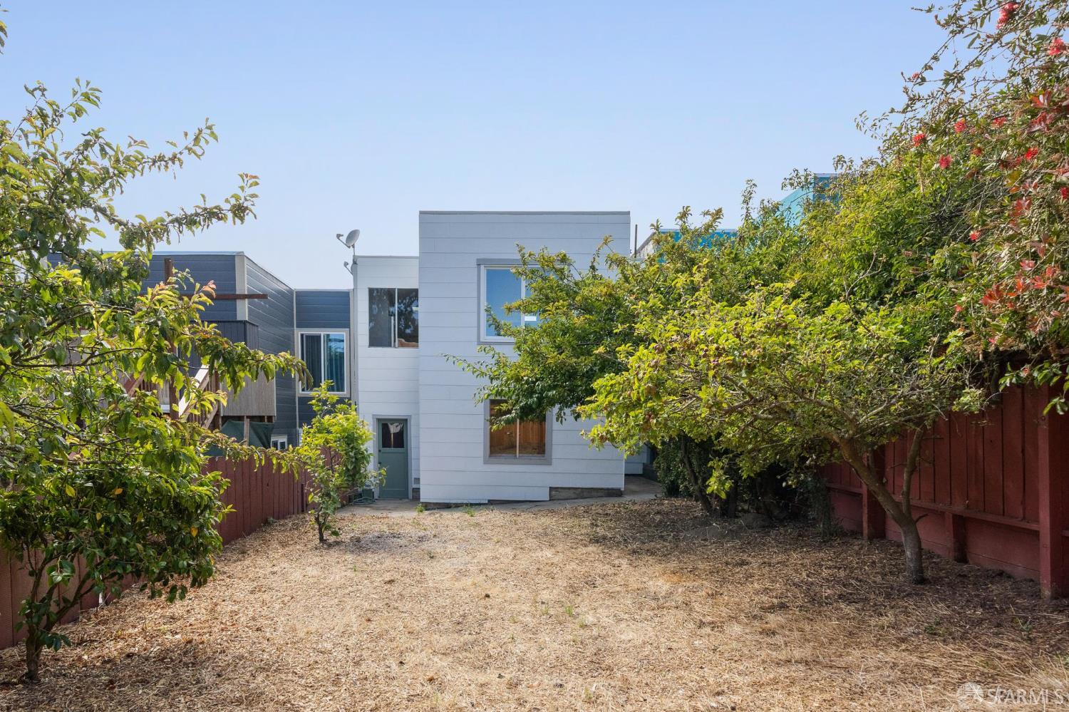Detail Gallery Image 53 of 54 For 363 Prague St, San Francisco,  CA 94112 - 4 Beds | 2 Baths