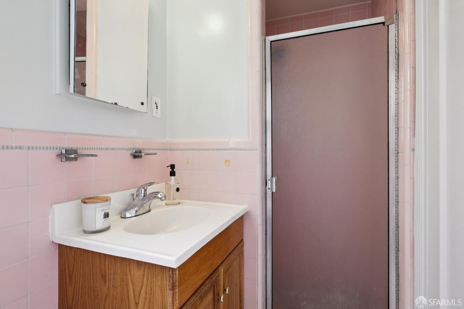 Detail Gallery Image 23 of 37 For 1874 34th Ave, San Francisco,  CA 94122 - 4 Beds | 4 Baths