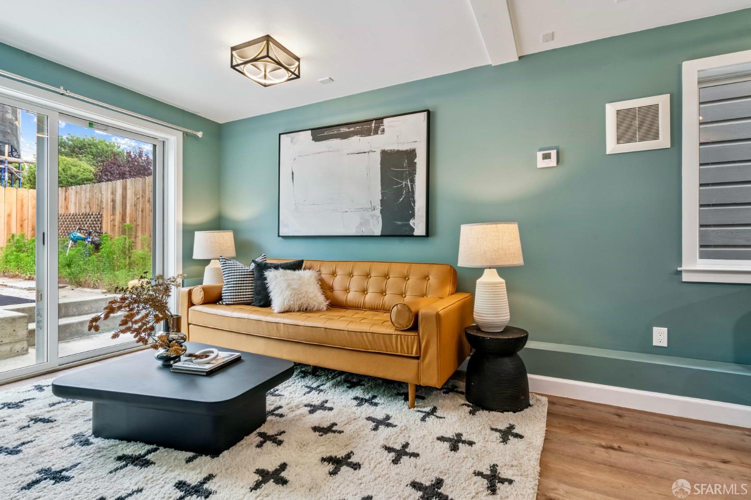 Detail Gallery Image 35 of 54 For 1210 40th Ave, San Francisco,  CA 94122 - 3 Beds | 2/1 Baths