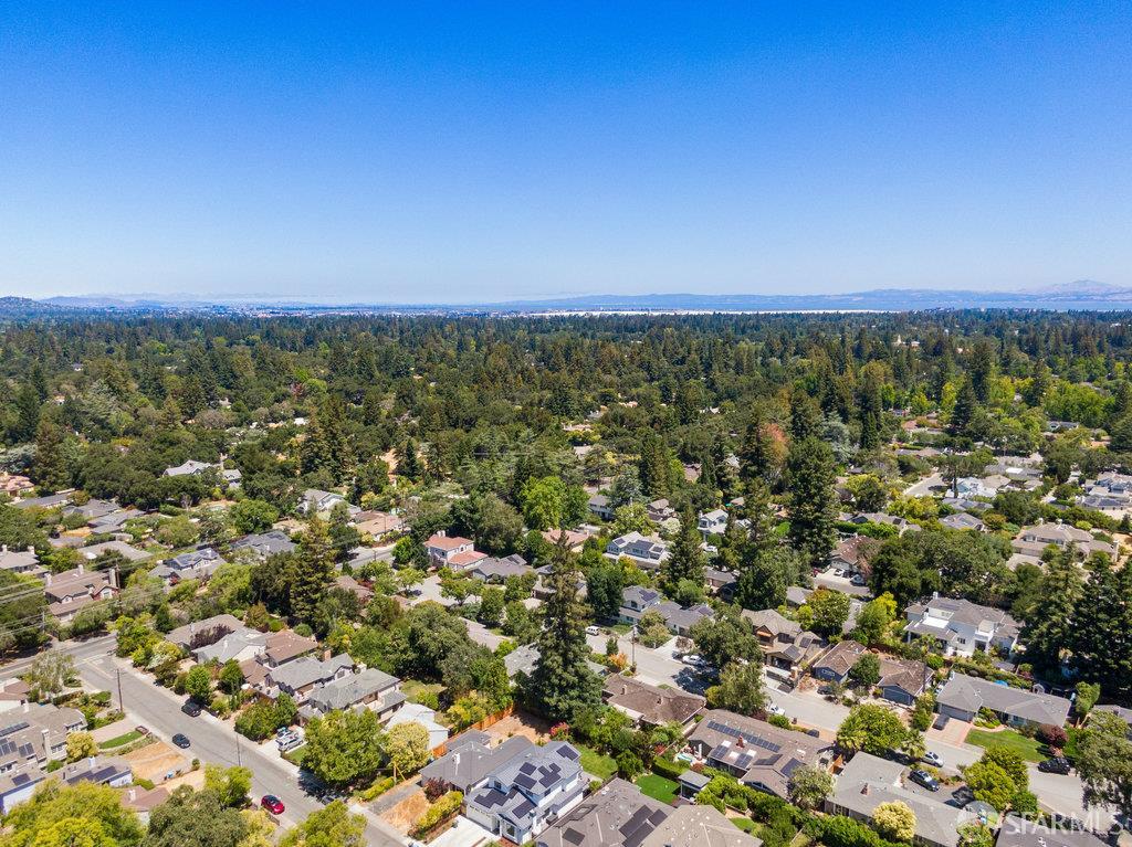 Detail Gallery Image 62 of 99 For 1304 Orange Ave, Menlo Park,  CA 94025 - 2 Beds | 1 Baths