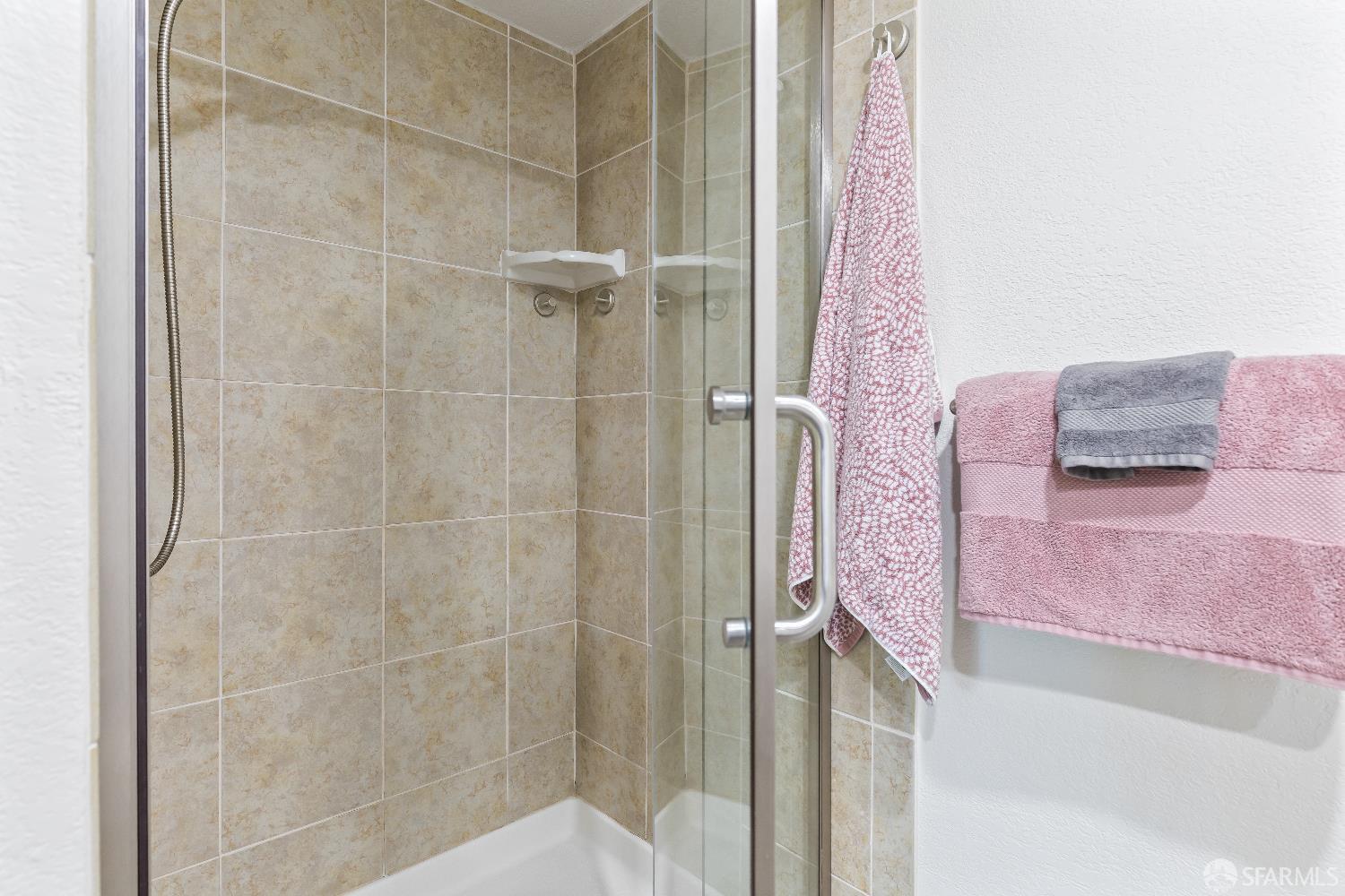 Detail Gallery Image 27 of 38 For 1541 Moraga Way, Moraga,  CA 94556 - 3 Beds | 2/1 Baths