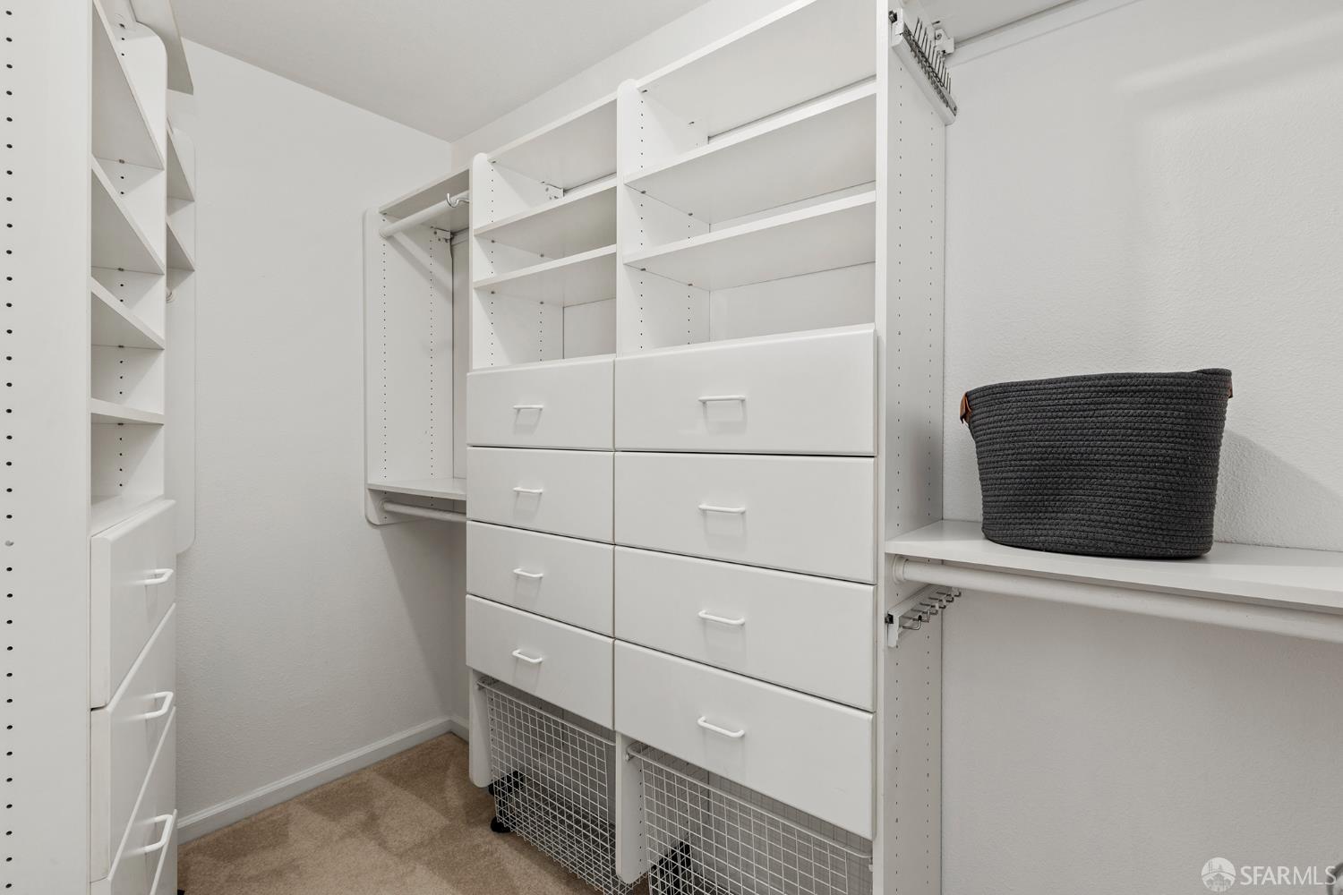 Photo #10: 425055133 Listing: Photo #10